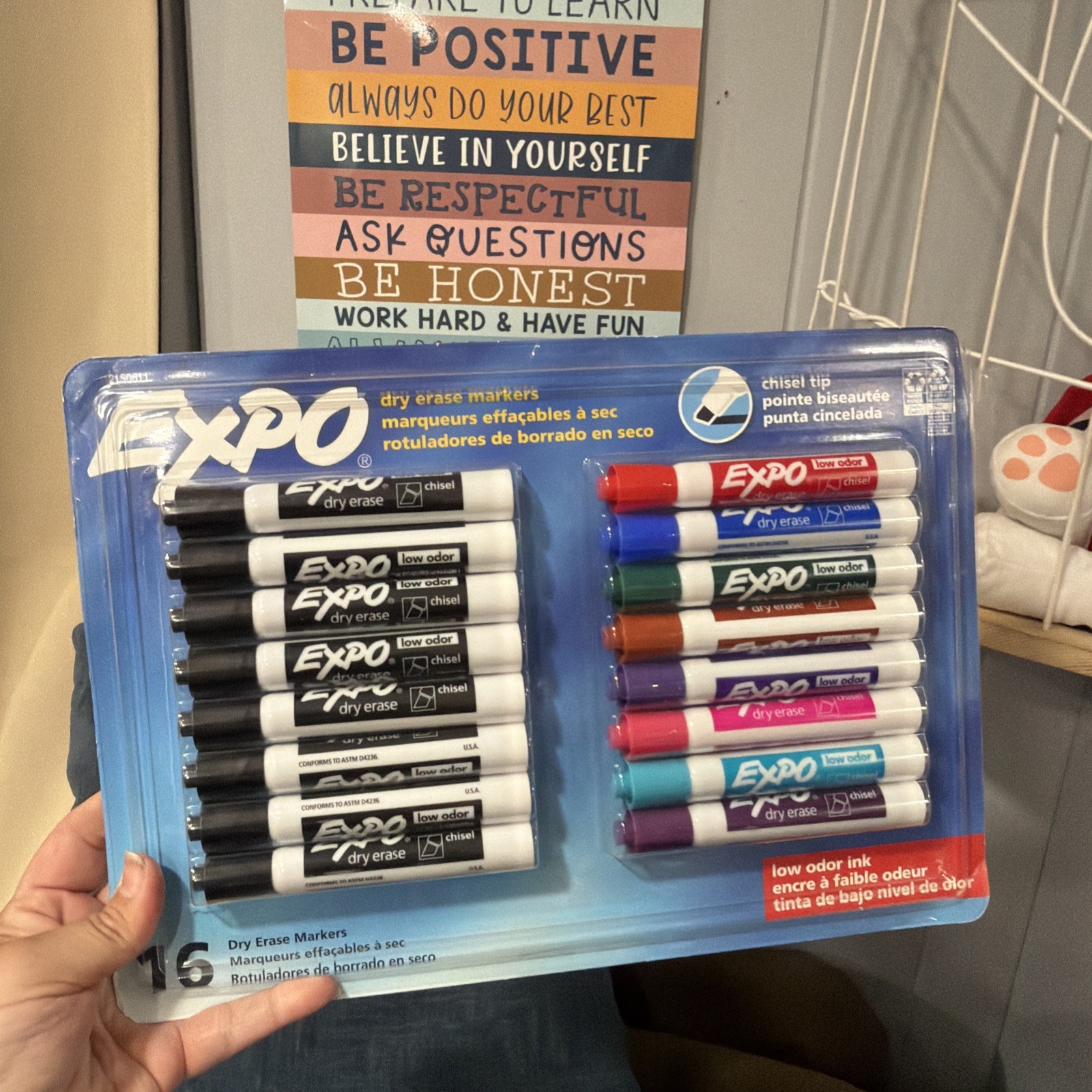 Expo Chisel Tip Dry Erase Low Odor Ink Assorted Color Markers – 16 Count