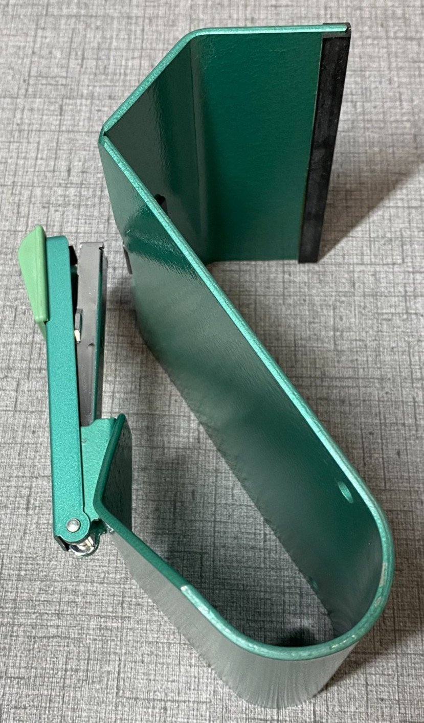 Vintage 1970’s Green Bostitch B8SF Saddle Stapler With Box Excellent Condition