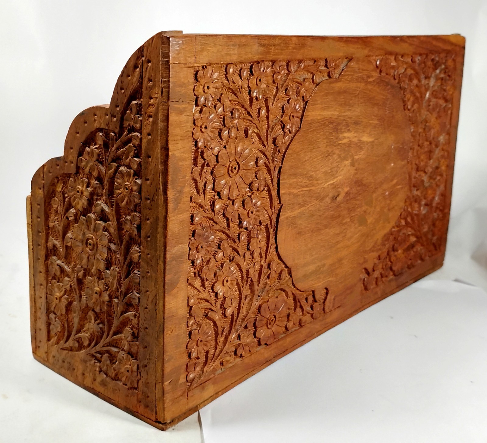 Unbranded Brown Carved Floral Wood Desk Organizer 7″ Tall & 12″ Long very nice