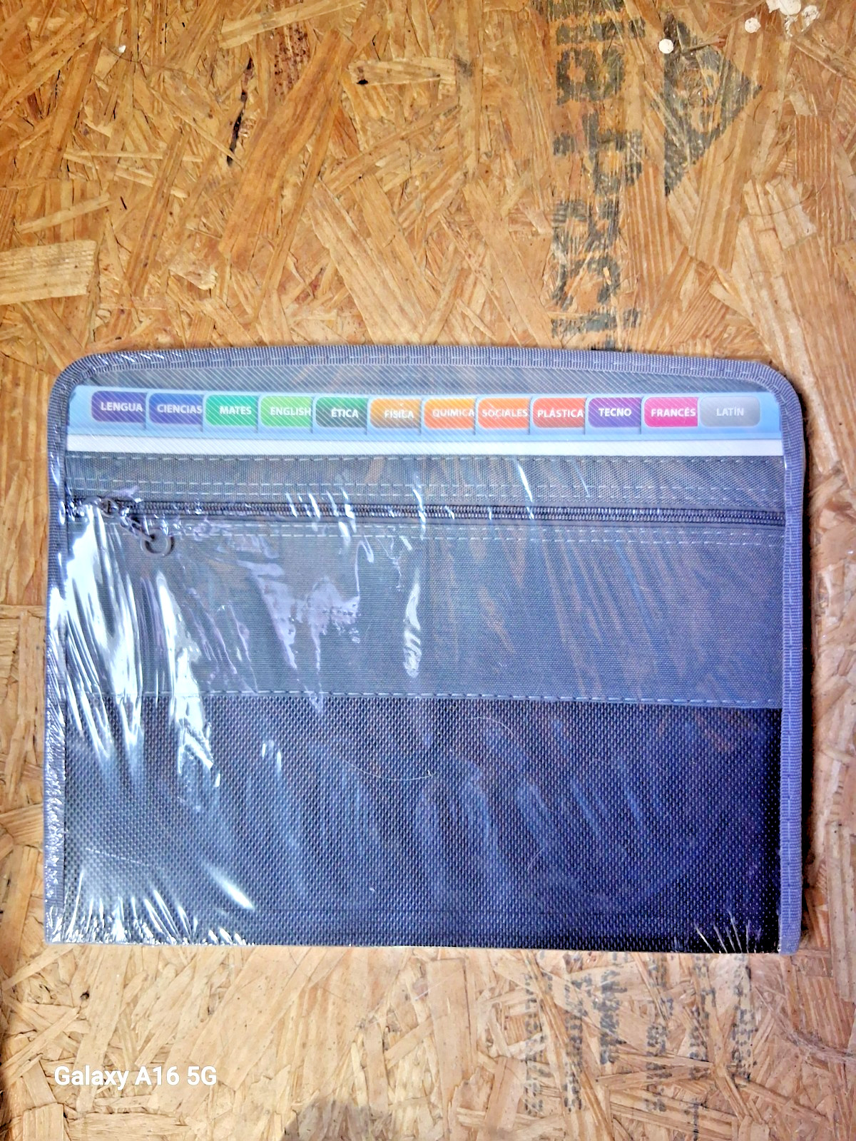 Sooez Accordion File Organizer with Safe Zipper, 12 Pocket Expanding File Folder