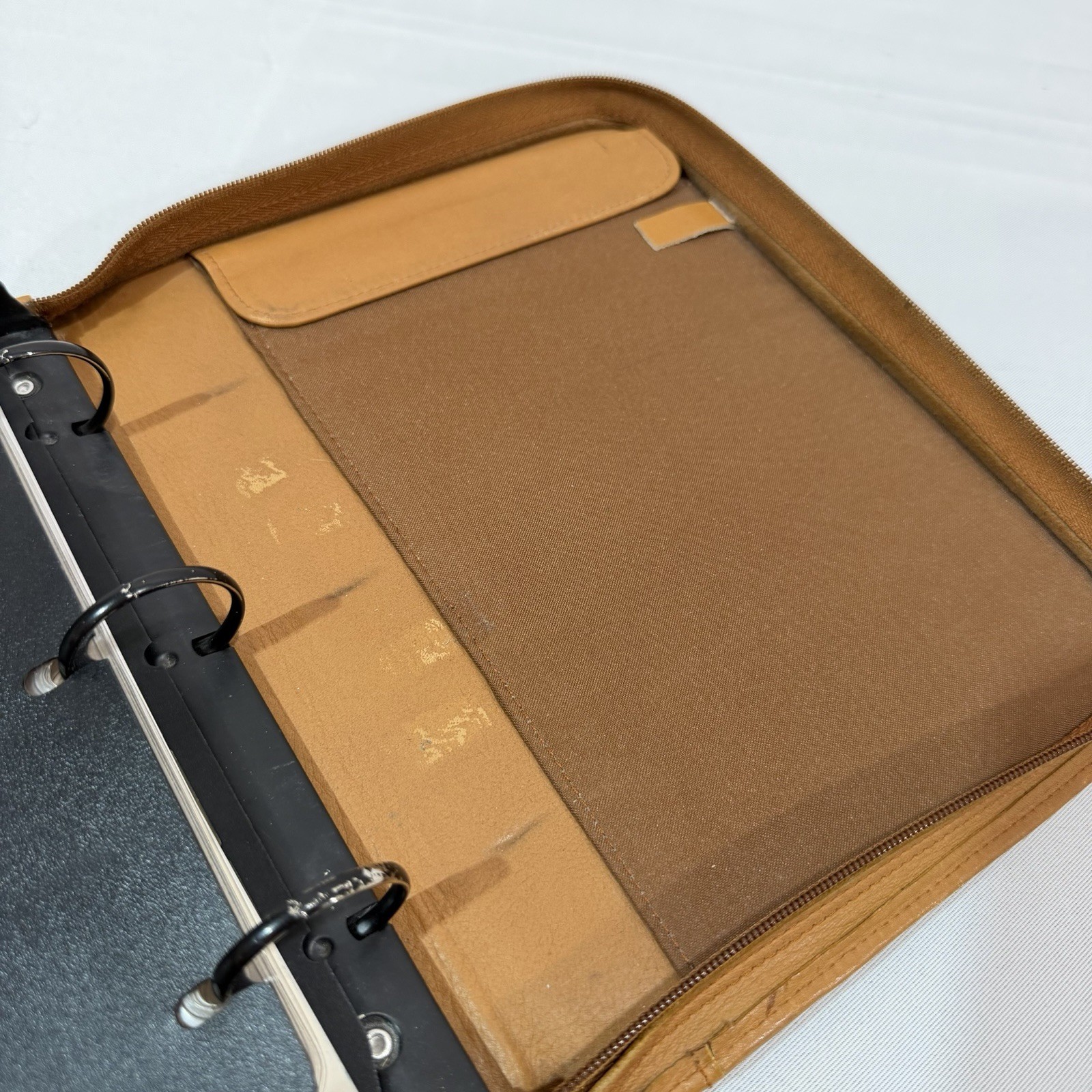 Vintage Leather Day Runner Pro Planner 3 Ring Zip Close Camel Tan 8×10