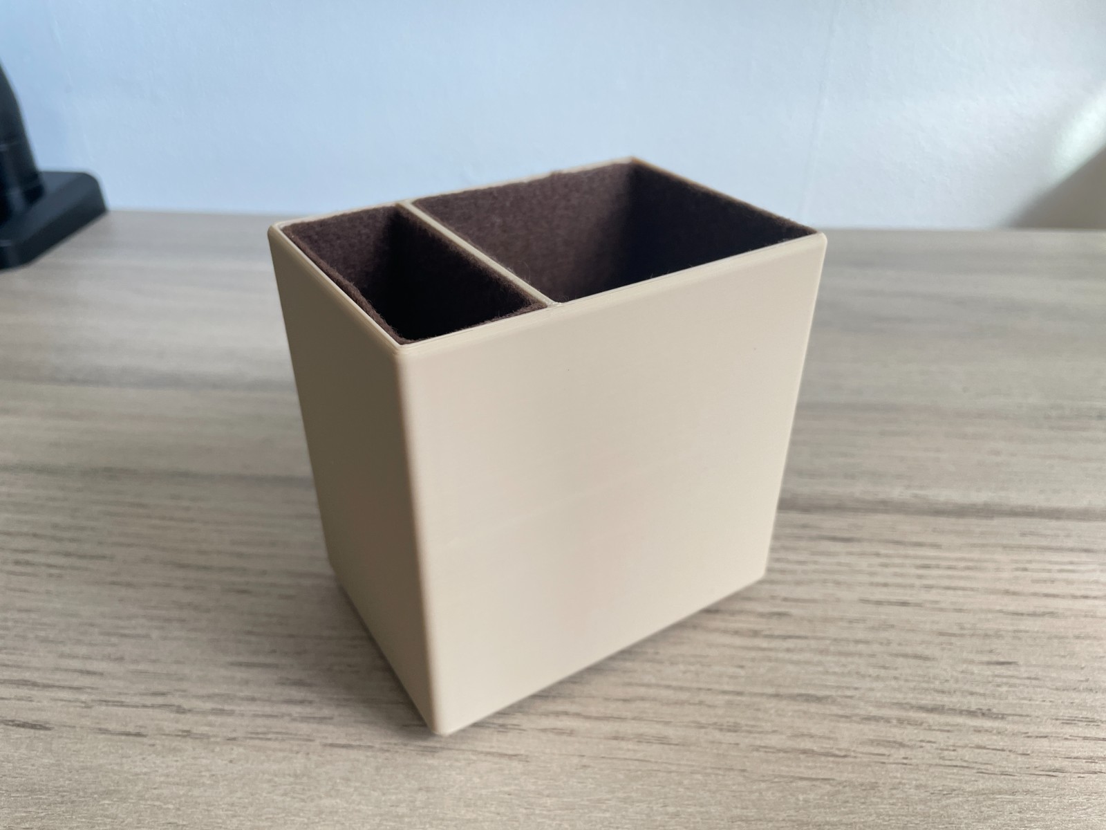 2 Compartment Large Pencil Holder Minimalist Desk Organizer (Read Desc) – Beige