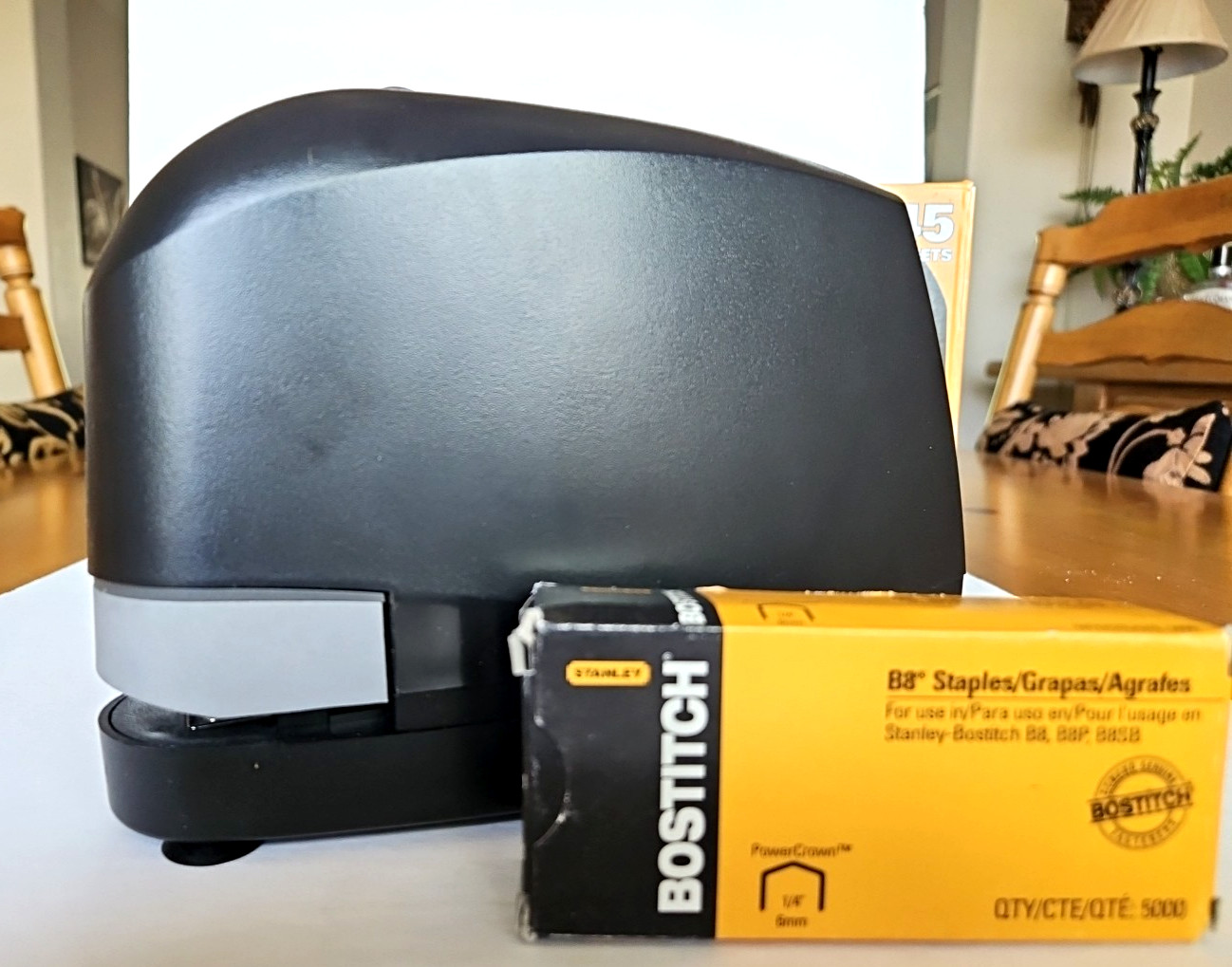 Stanley Bostitch Heavy Duty B8E Electric Stapler w5000 staples upto 45 Pages New