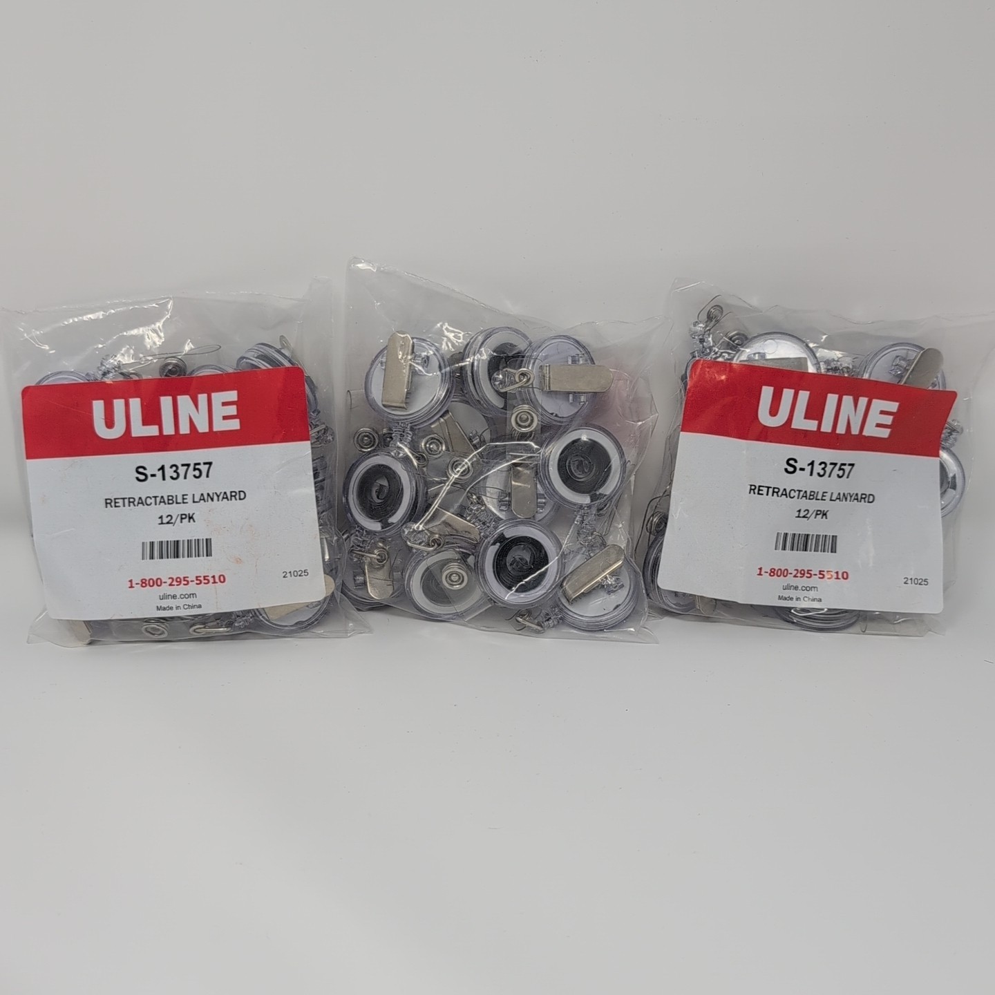 Lot of 36 Retractable Badge Reel w/ Belt Clip ULINE S-13757 High Quality – Clear