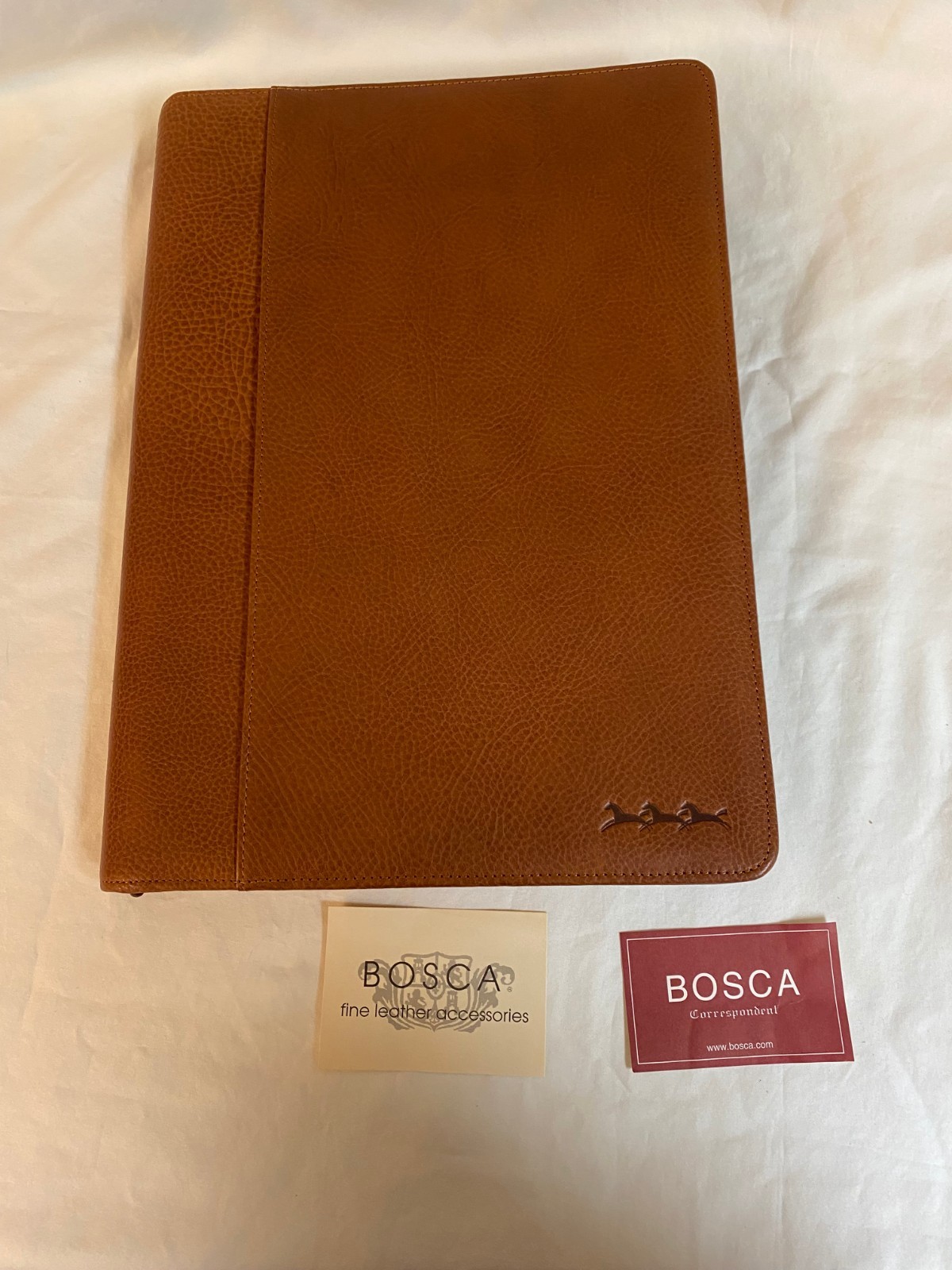 Bosca Correspondent Leather 14″ X 10″ Zip Around Portfolio Horse Design – New