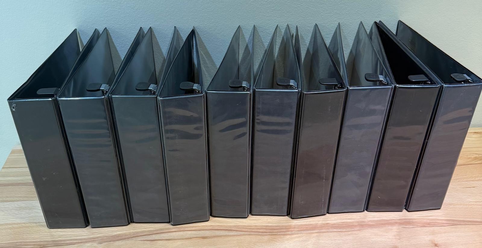 10 Pack Black 3” 3-Ring Binders w/ Pockets 3-Hole Resembles New