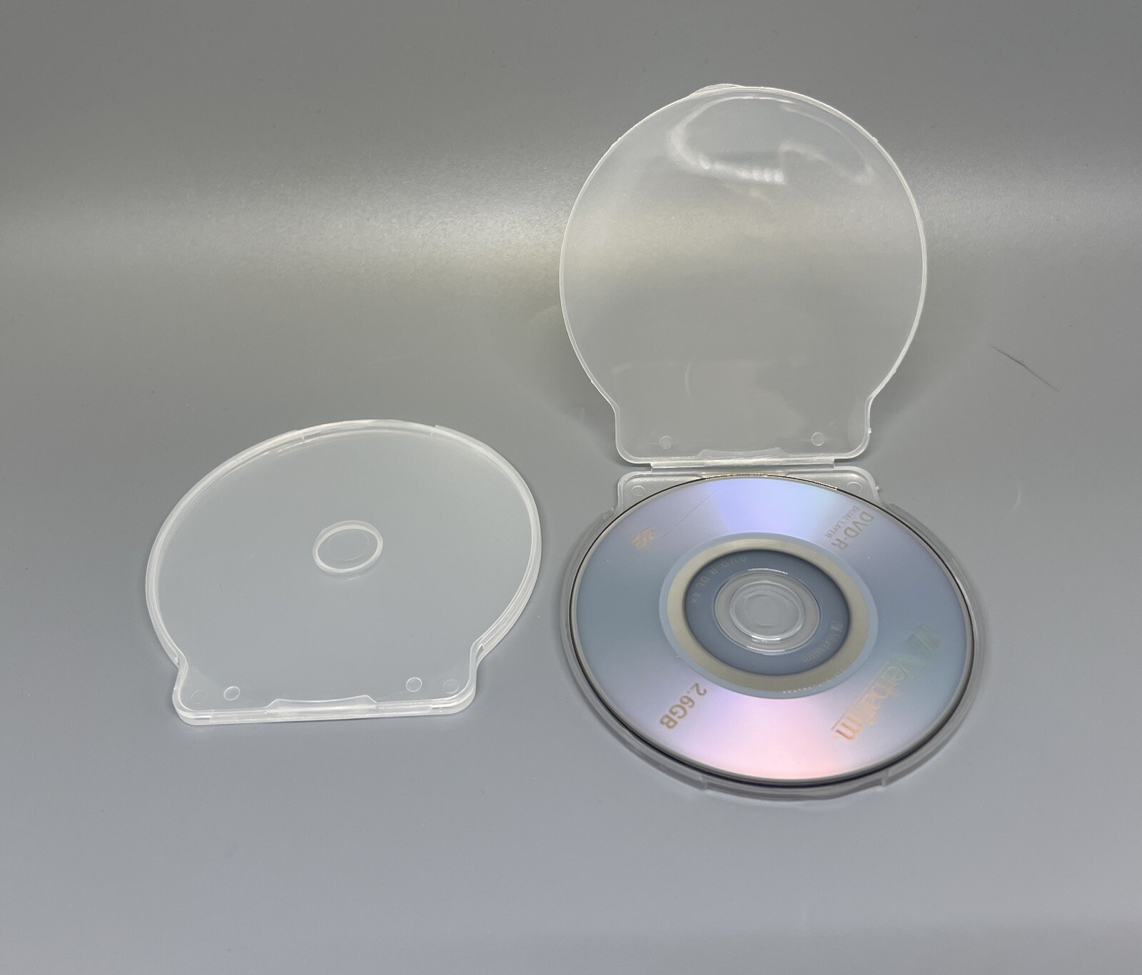 100 PCS NEW SLIM 3″ MINI CD CSHELL POLY CASE, CLEAR, JS107