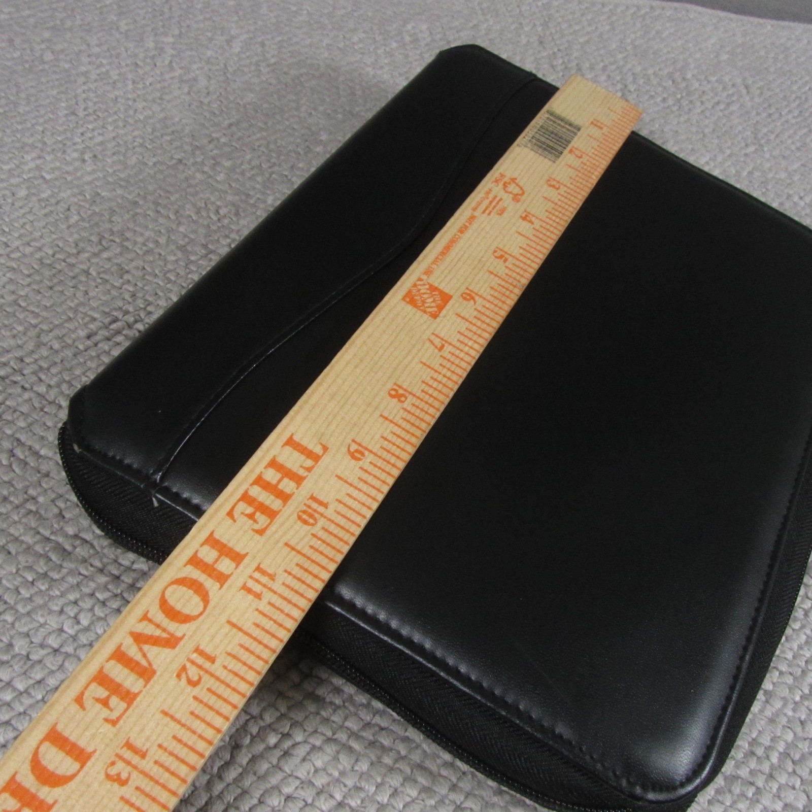 Franklin Covey BLACK 7 – 1″ Ring Binder Planner 10″ X 8″ Faux Leather