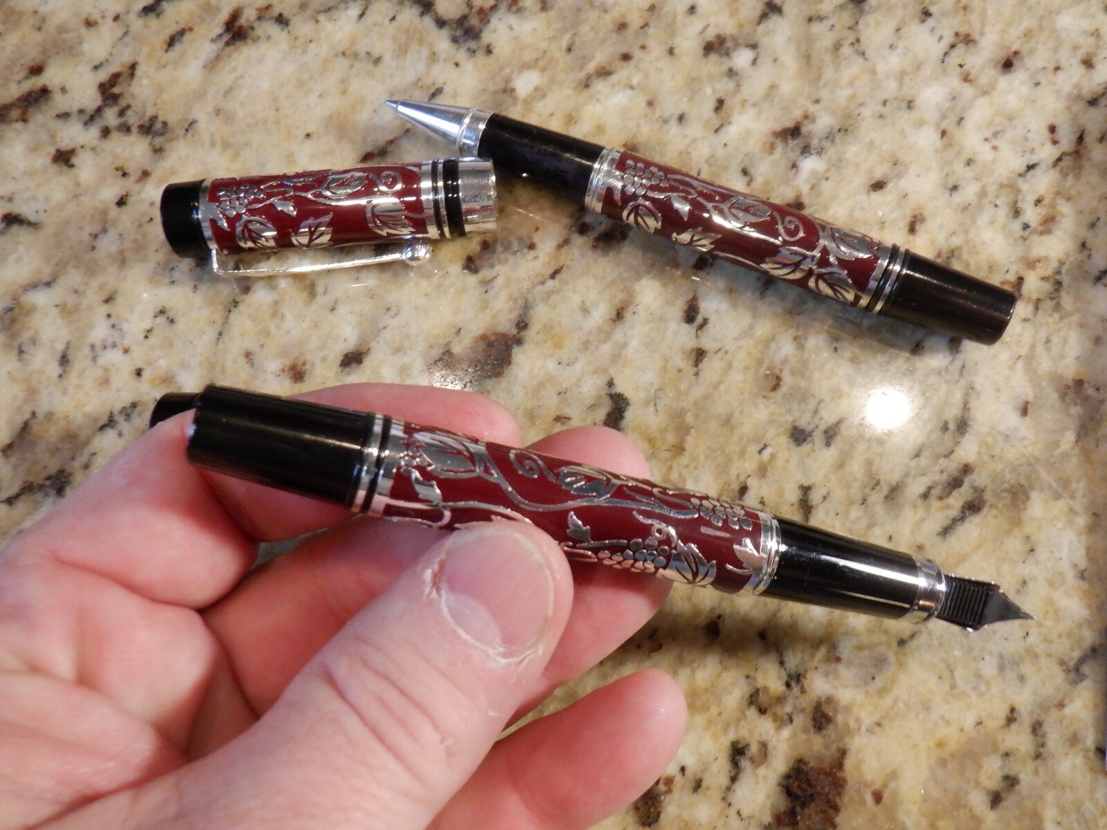 SILVER COLOR lace on Burgundy Roller Ball & Fountain Pen SET – NEW – *HEAVY*