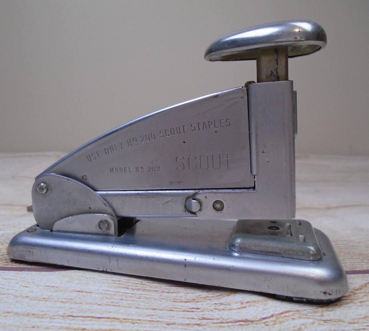 Vintage Ace Scout Staple Machine Model 202 Office Stapler Made in USA
