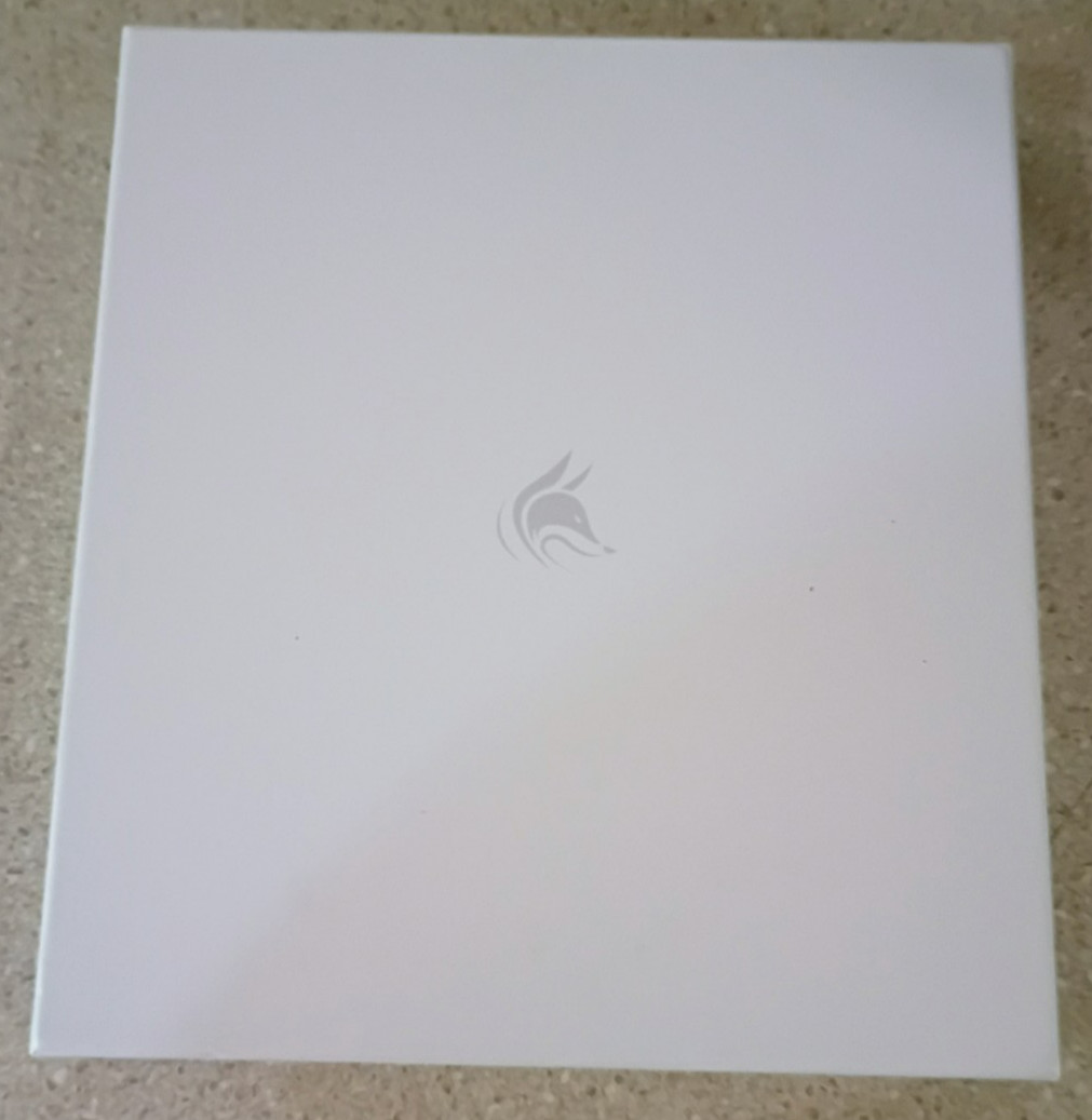 Clever Fox Wedding Planner Hardcover White 8″x11″ Brand New W/ Box Ships Free!