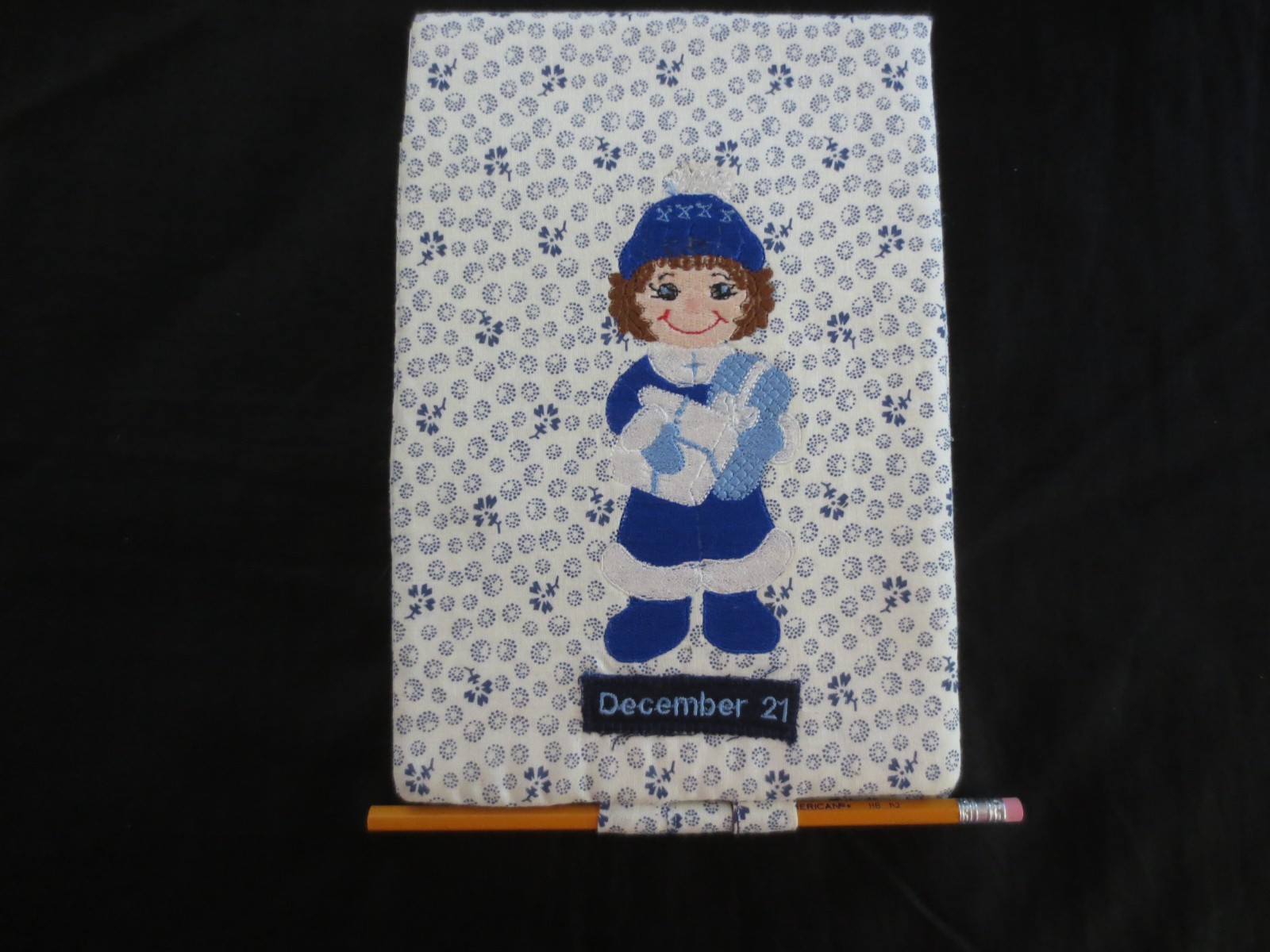 Handmade MACHINE EMBROIDERED Padded NOTEBOOK/JOURNAL COVER – 6-1/2″ x 9-1/2″