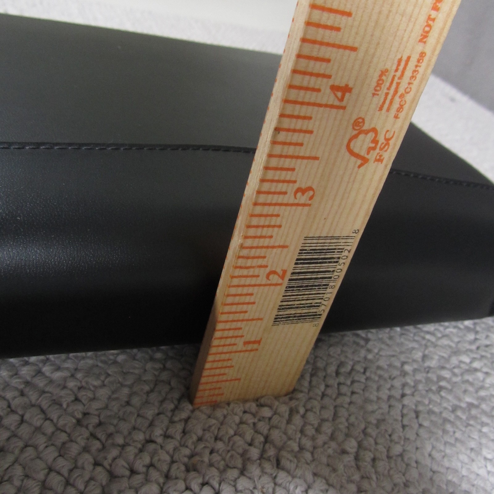 Franklin Covey BLACK 7 – 1″ Ring Binder Planner 10″ X 8″ Faux Leather