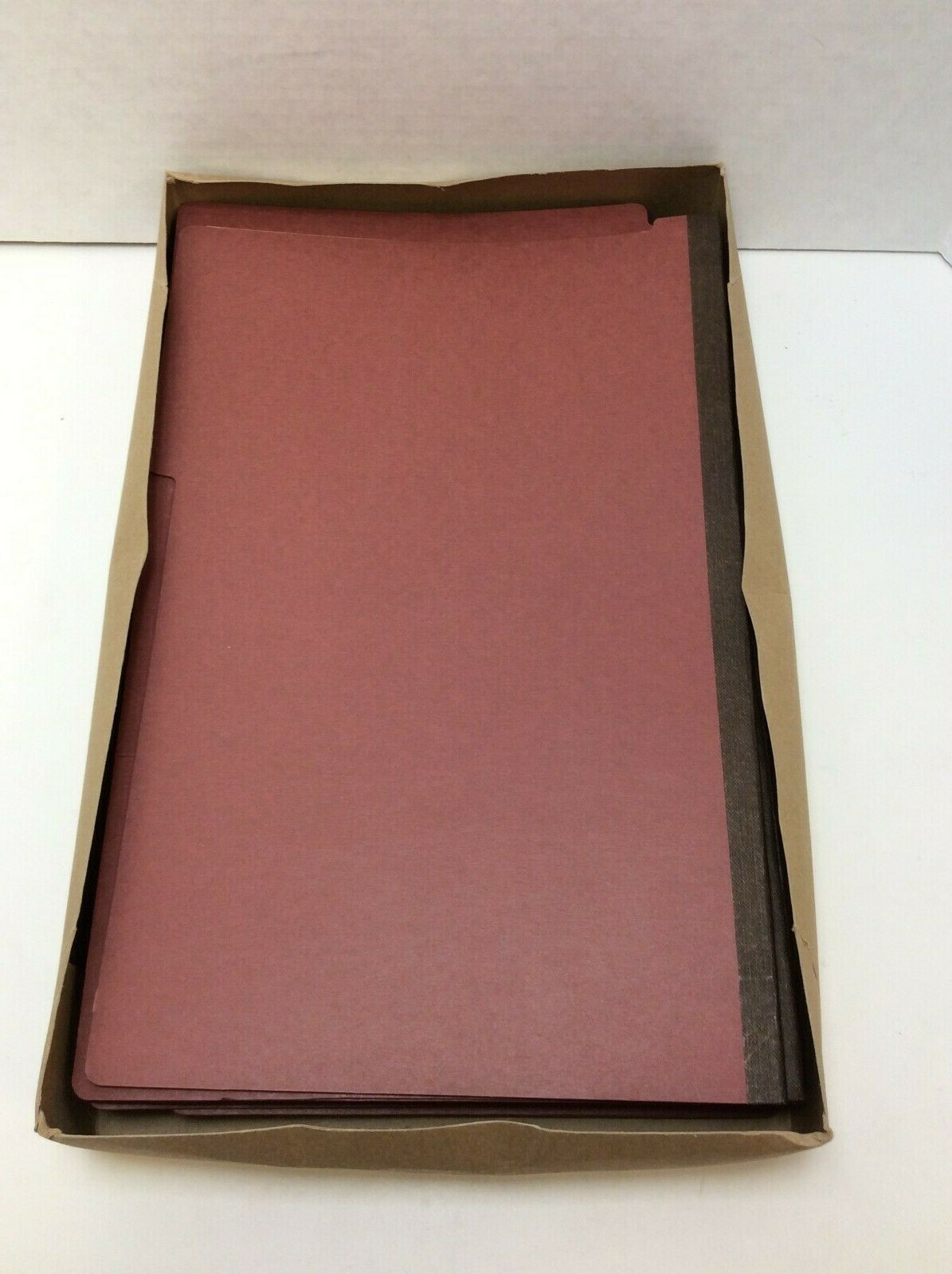 Globe-Weis Dual Tab Classification Folders, 1 Divider-2″ Fasteners Legal Red