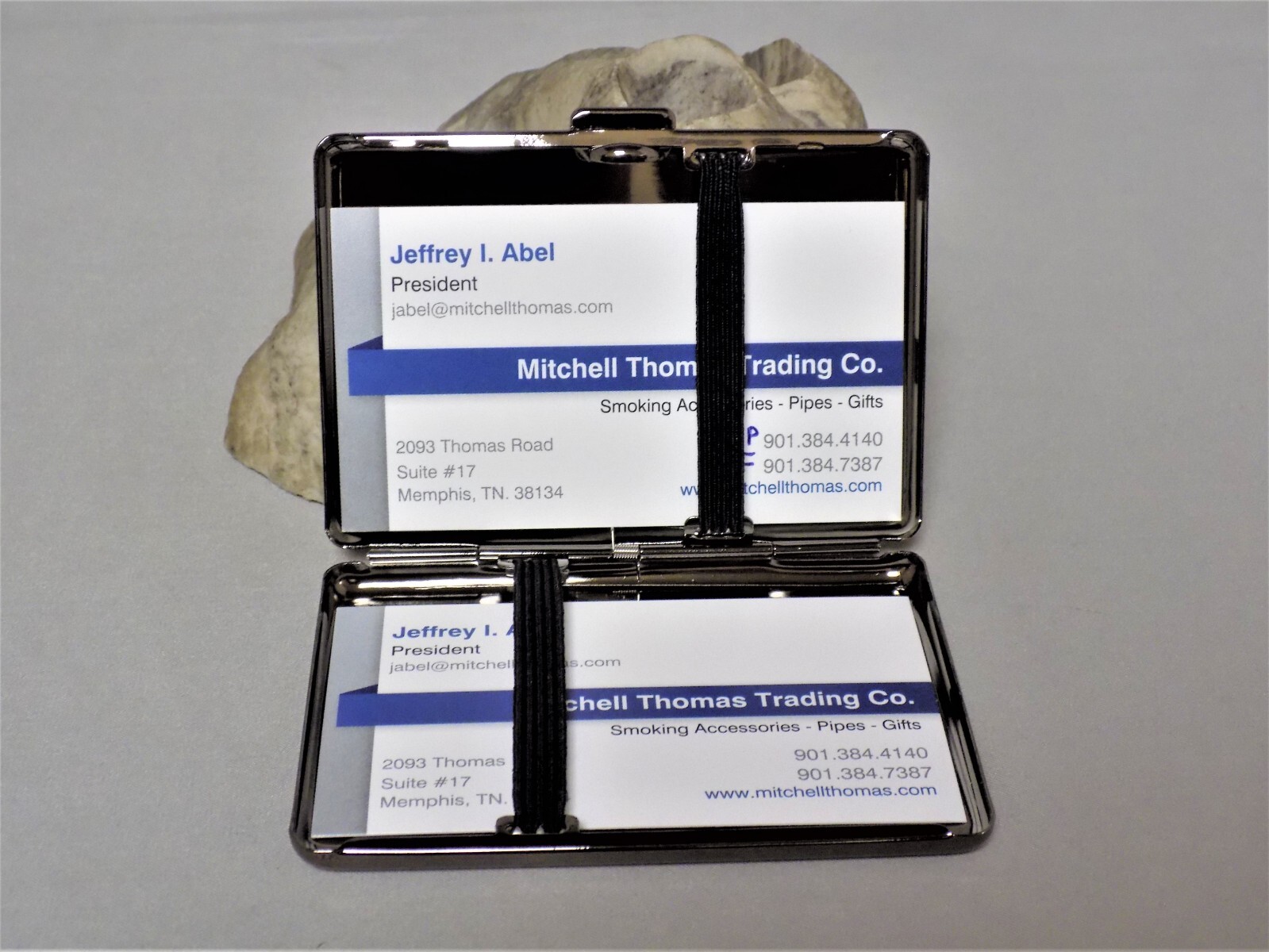STYLISH RETRO 51 DOUBLE SIDED BUSINESS-ID-CREDIT CARD CASE GUN METAL FINISH NEW