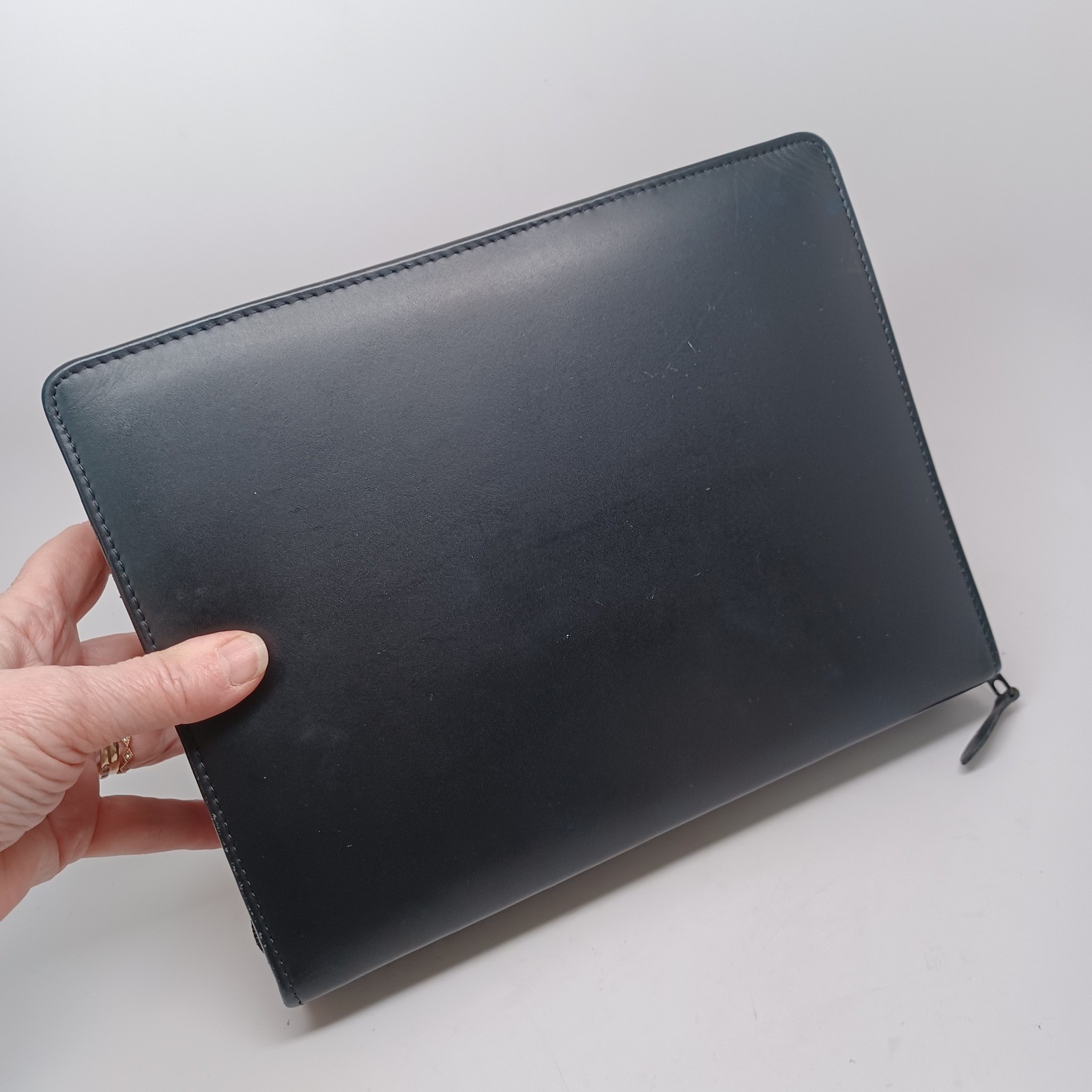 Day Runner Genuine Black Leather Zip Around Organizer Binder Planner Business