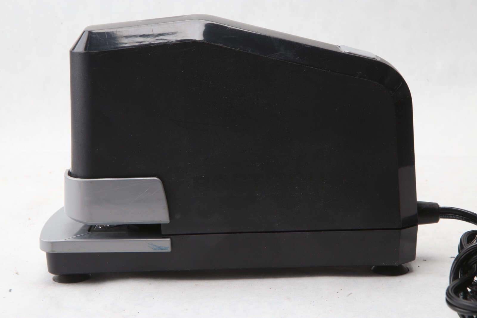 Bostitch B8E- Value Heavy Duty Impulse 45 Sheet Electric Stapler TESTED N22