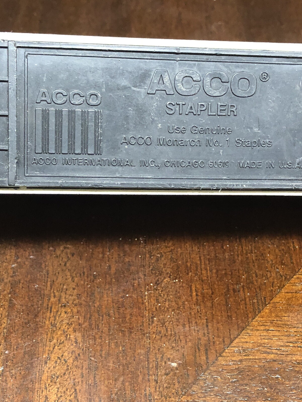 Vintage Acco 20 Tan And Chrome Stapler Desk Retro USA Works Great Retro