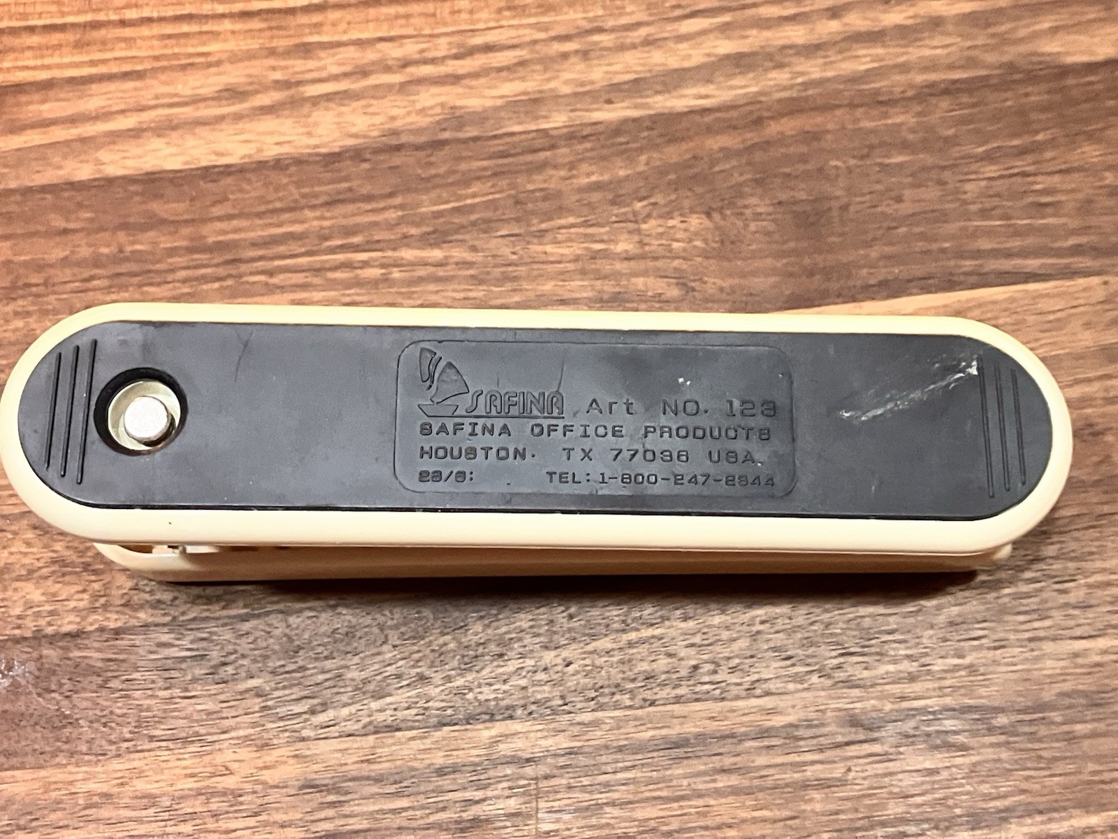 Safina #123 Cream Rounded Retro Stapler Vintage Office