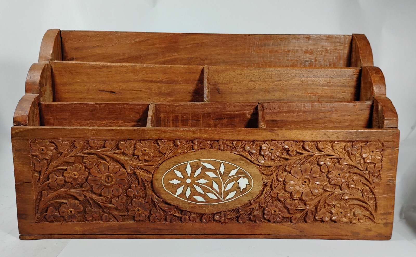 Unbranded Brown Carved Floral Wood Desk Organizer 7″ Tall & 12″ Long very nice