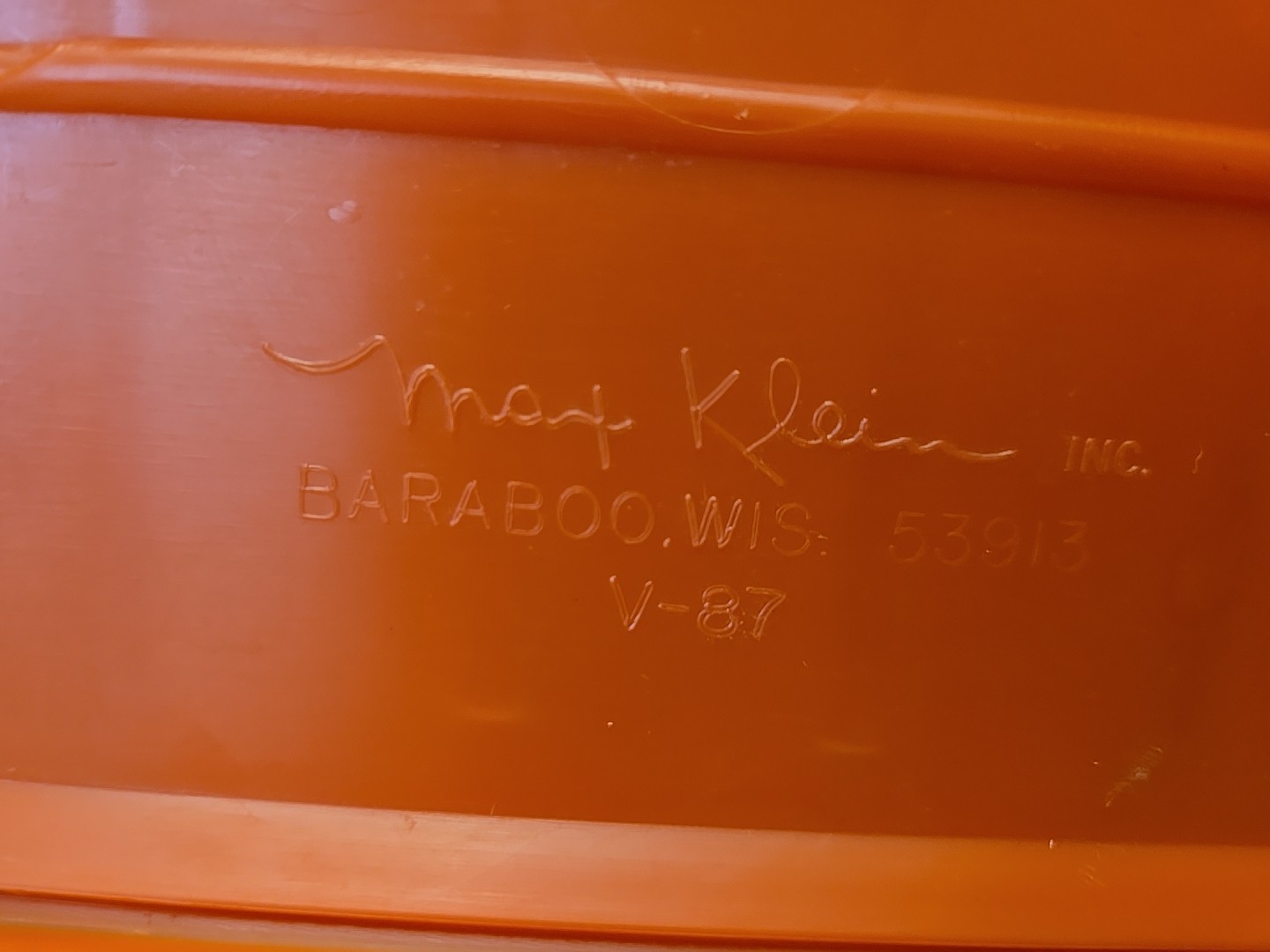 MCM 1960’s MAX KLEIN BRIGHT ORANGE PLASTIC DESK LETTER ORGANIZER CADDY ACCESSORY
