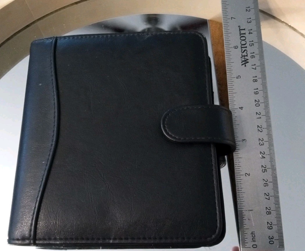 2004 Day Timer Vintage Organizer Excellent With Pages Never Used