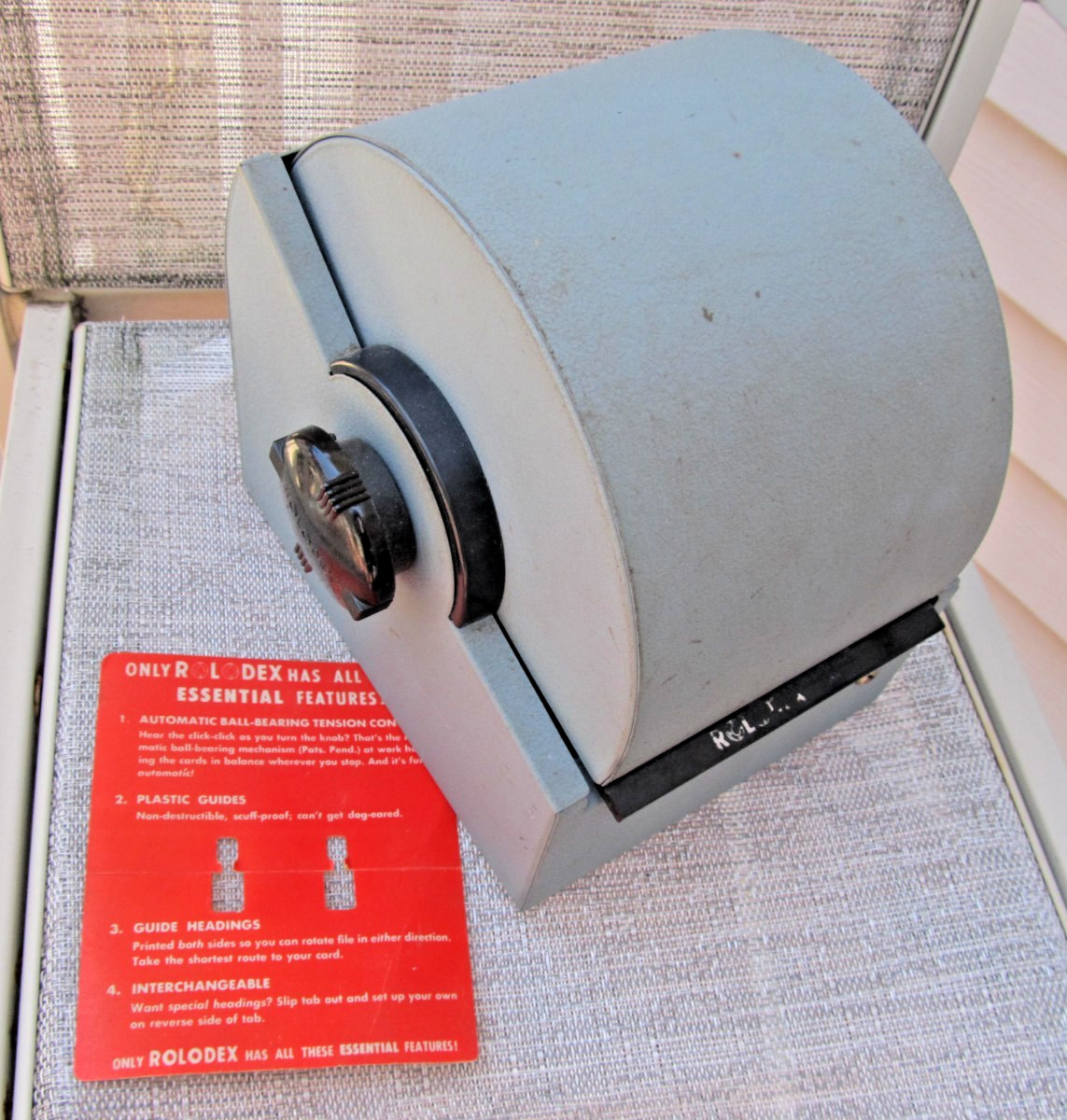 Vintage ~ Rolodex 5350 Textured Metal Gray Address Card File (No Key) USA
