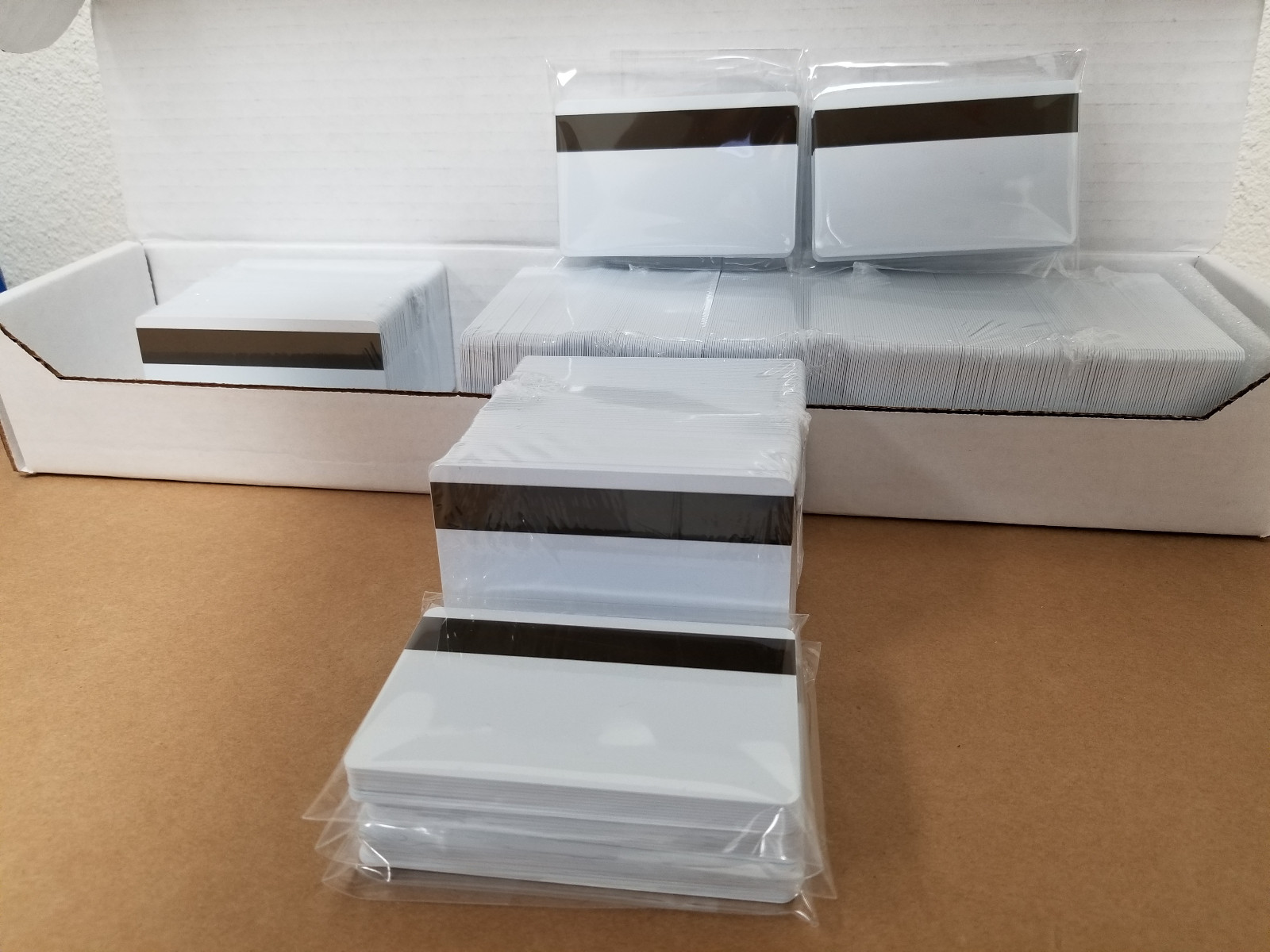 50 White LoCo Mag PVC Cards, CR80 .30 mil, 3 Track Magnetic Stripe USA Shipping