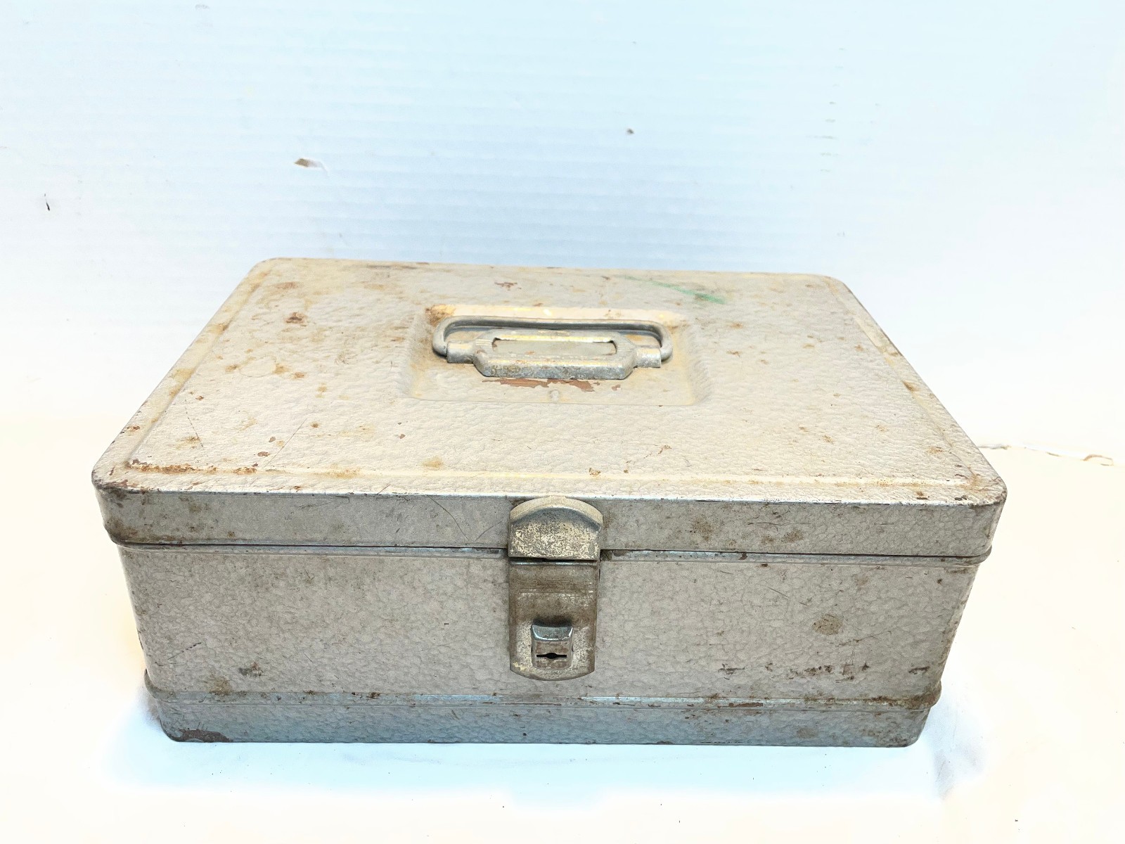 Vintage Personal Metal Steel Storage Case Cabinet Box Gray – No Key