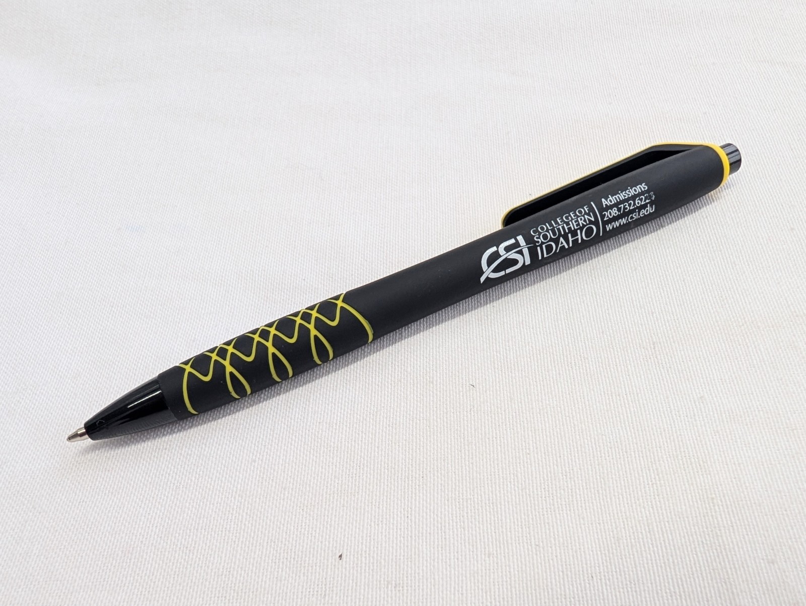 30 Misprint Retractable Click Pens SPIRALINA COMFORT NIGHT Hub Pen Lot YELLOW