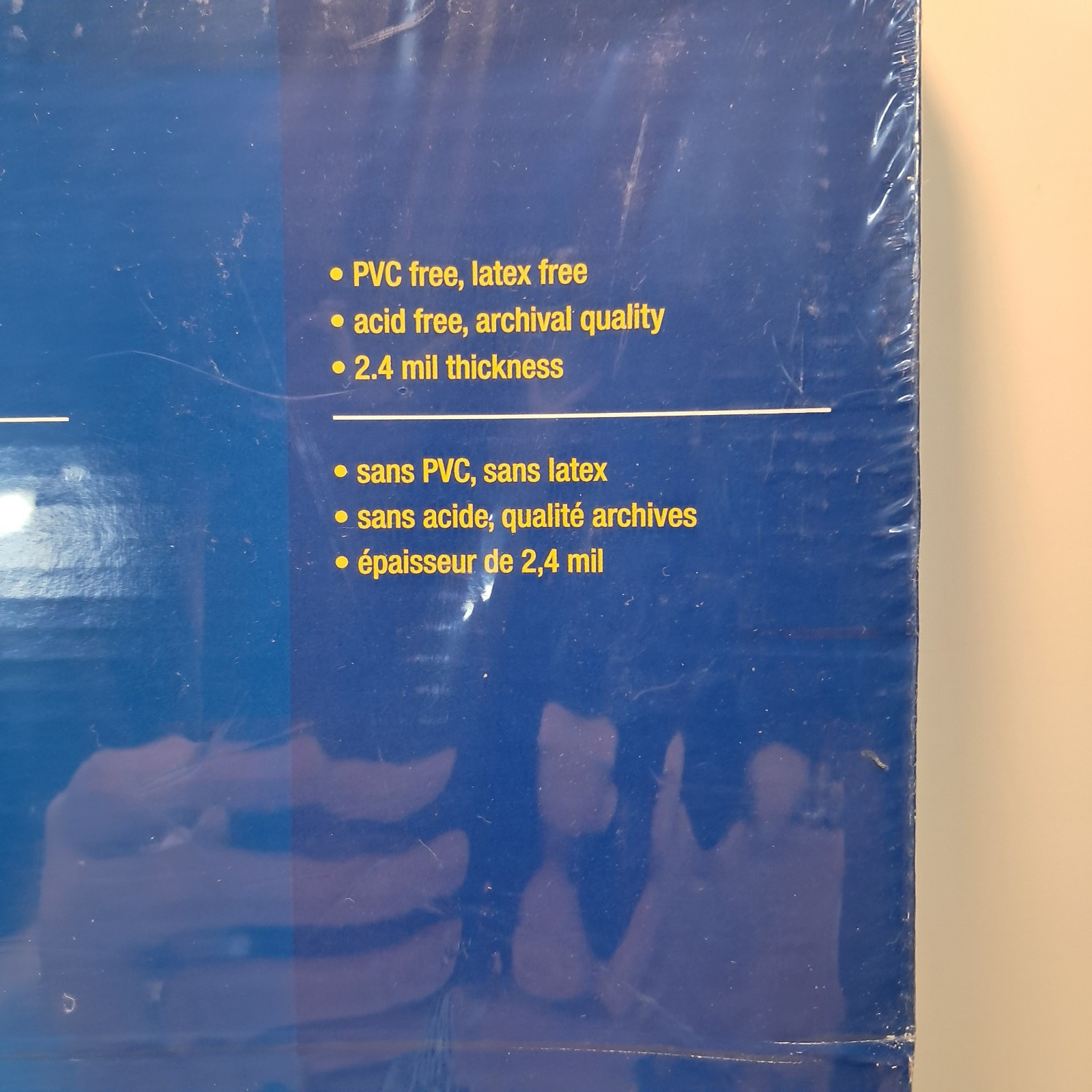 Staples 100 Count Clear Sheet Protectors, Medium Weight 2.4 Mil. Letter Size