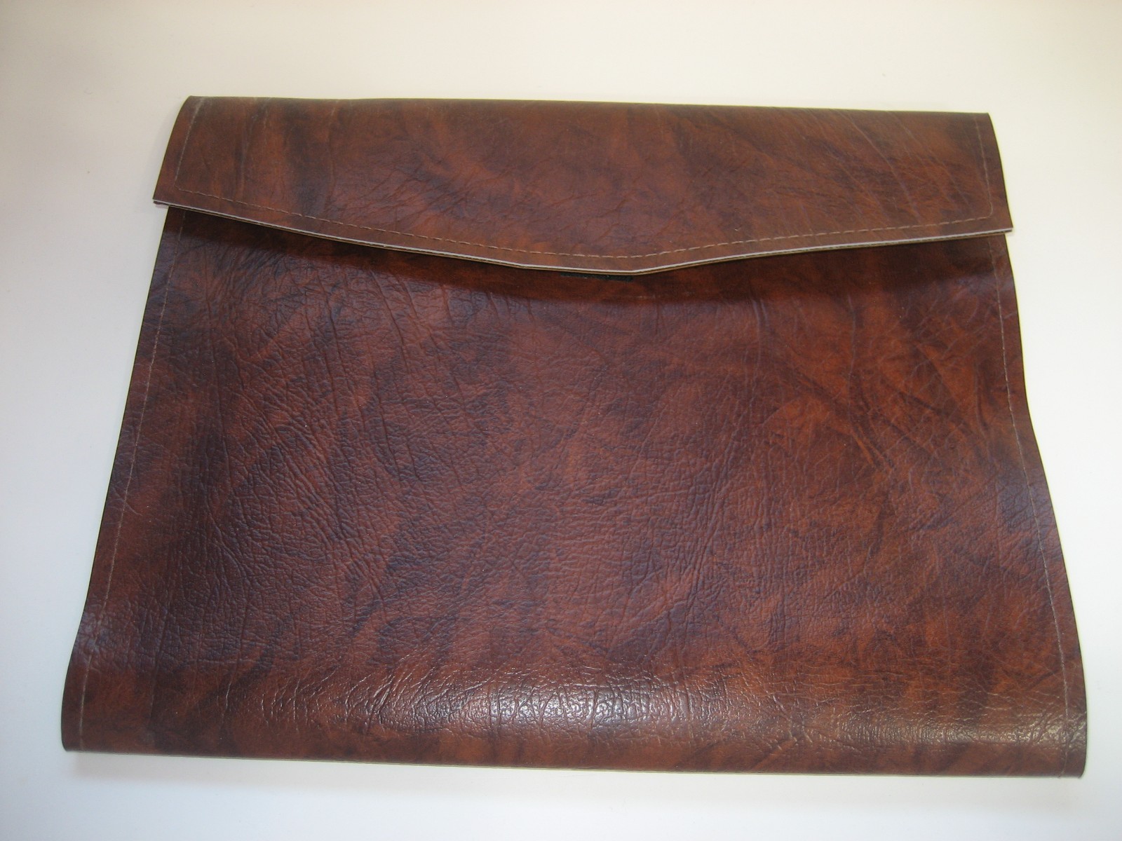 File Folder Document Holder 12×10 Case Faux Leather Brown 8 Plastic Sleeves VTG!