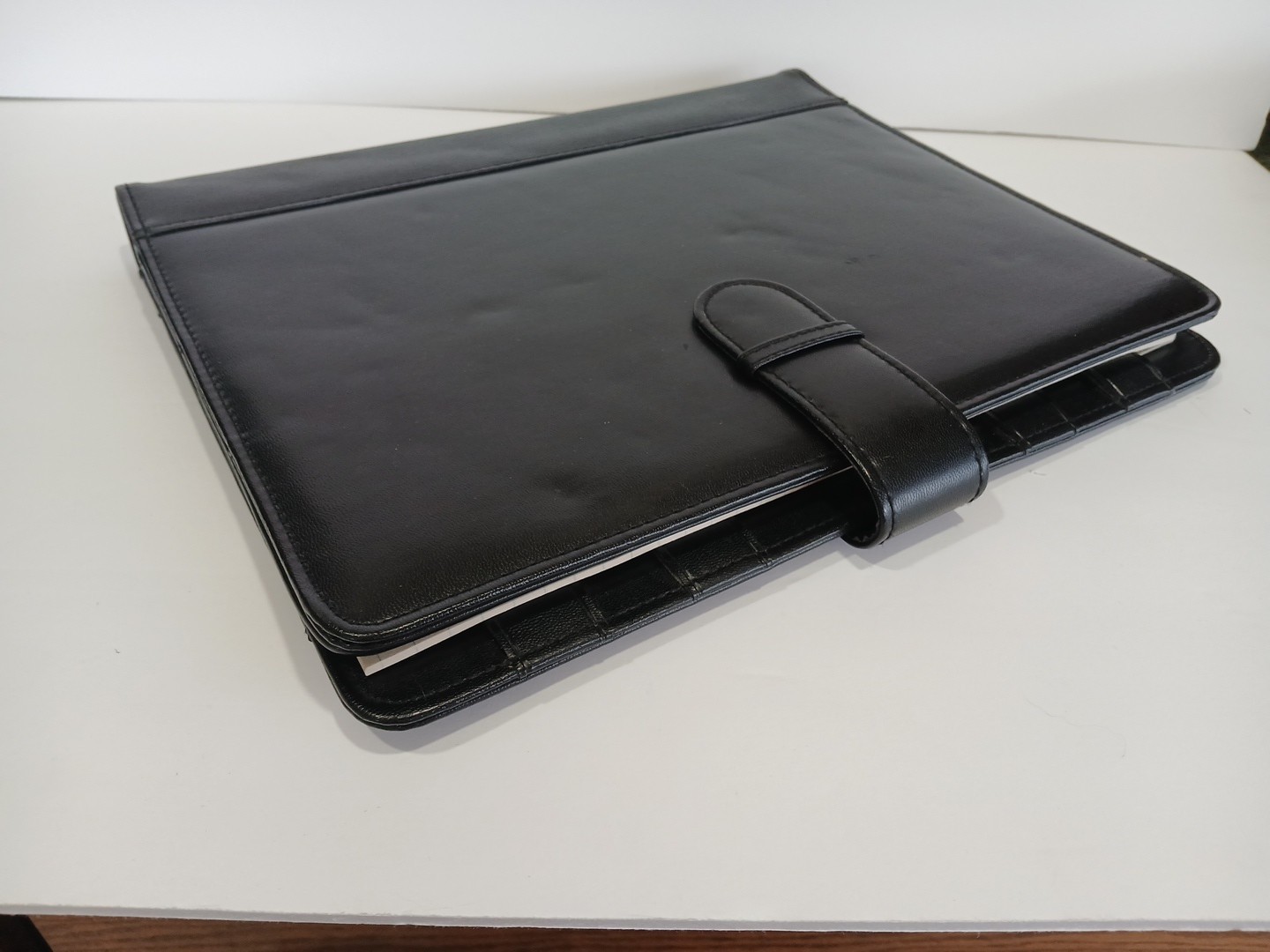 Vintage AT-A-GLANCE Leather Folio Executive Planner (2004) Black 12×10