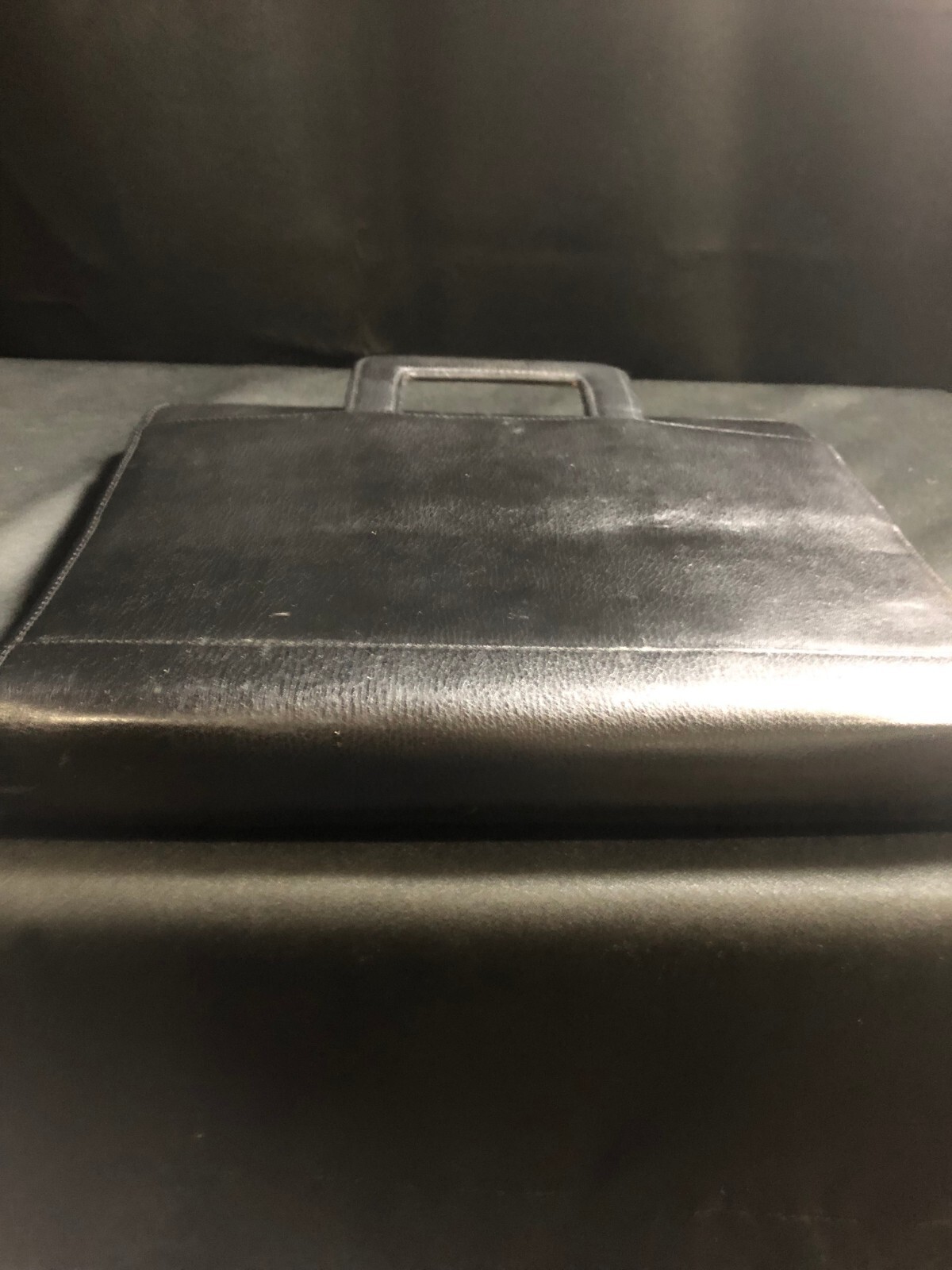 Vintage Day Runner “CLASSIC EDITION” Black Leather & Inserts Full Zip 13″x11″x2″