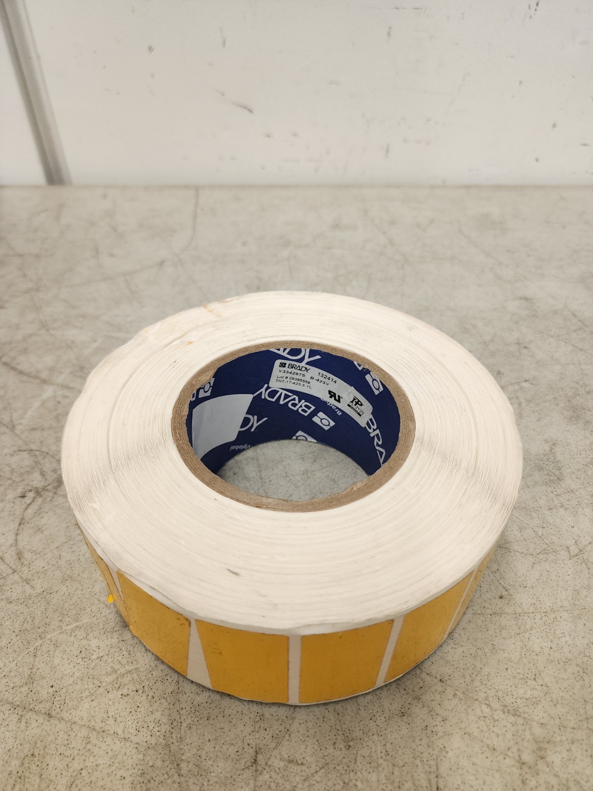 Brady B423Y Yellow Thermal Transfer Printable Glossy Labels 2″ x 1″ Roll
