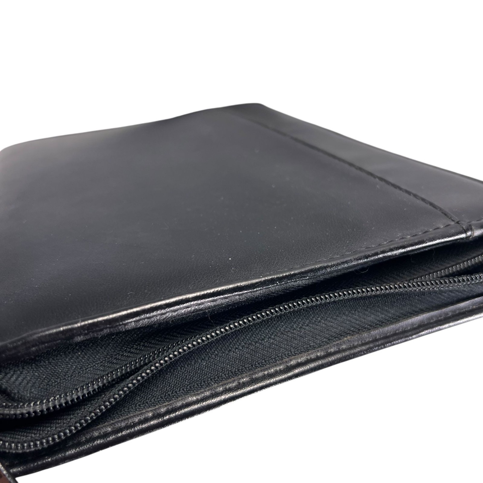 Vtg Day Runner Classic Black Planner Binder Zipper 3 Ring Insert Monthly Tabs