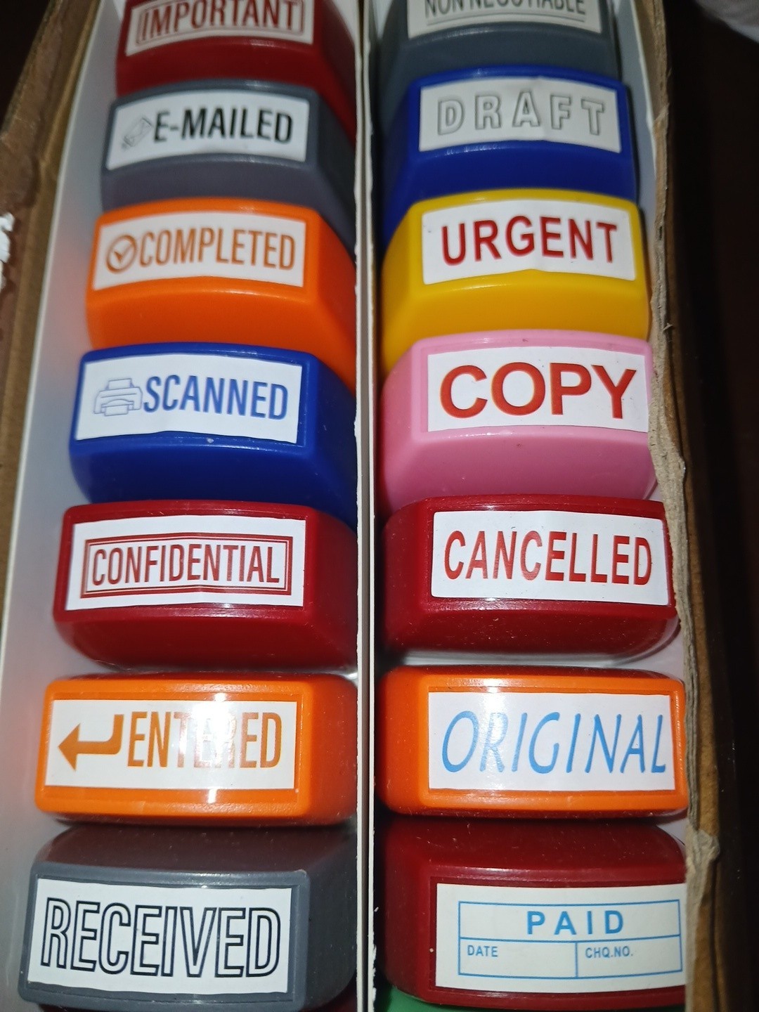 Crtiin 16 Pcs Office Stamp Set Message Self Inking 4 x 1.5 cm, Mixed Colors