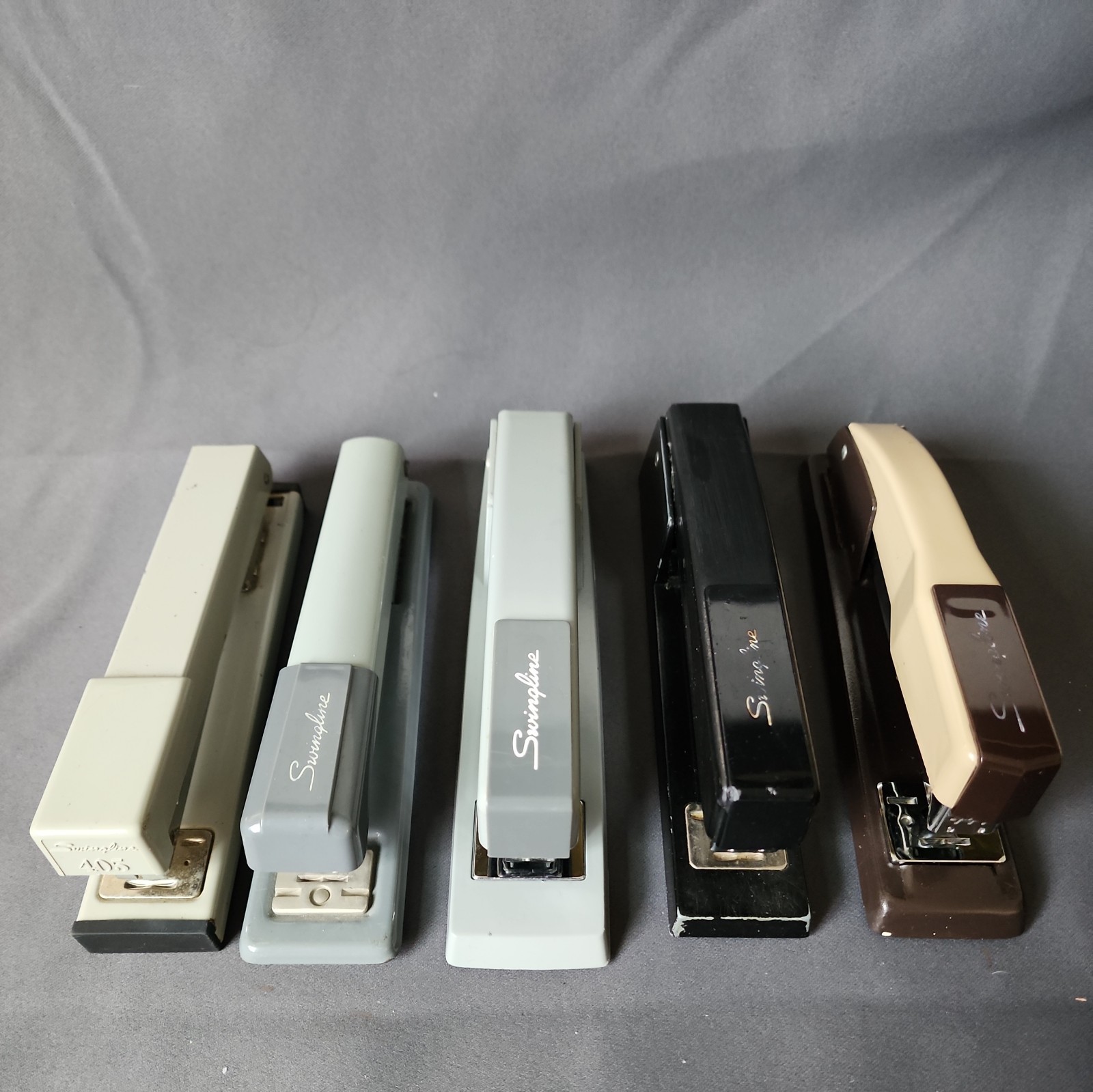 Lot of 6 Swingline Staplers 747 444 405 Gray Black Tan/Brown