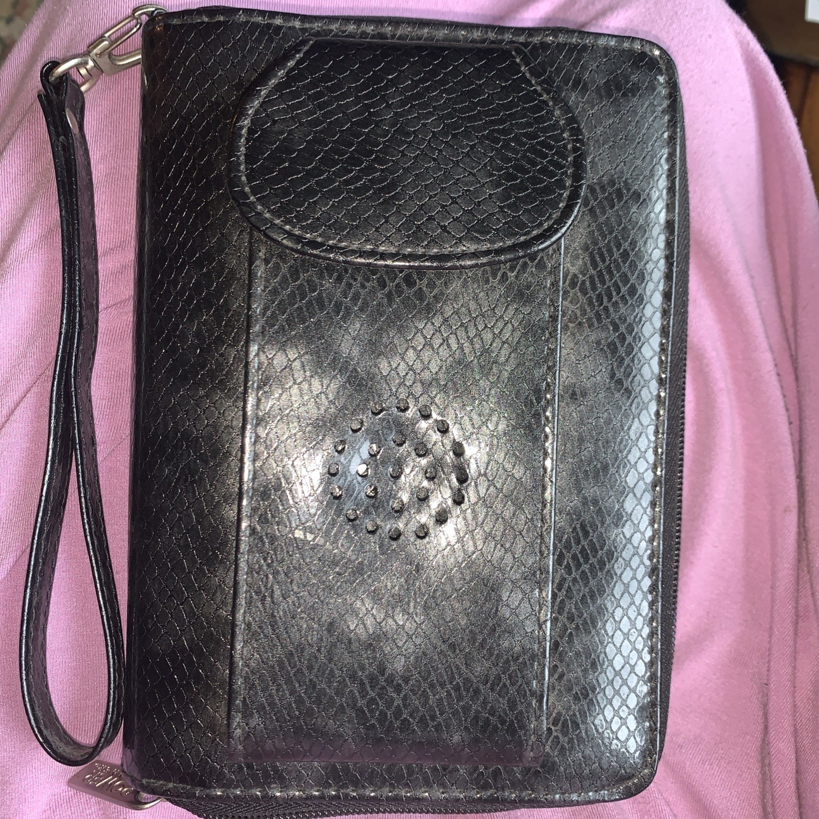 Black Faux Snakeskin Non-Dated Undated Daily Weekly Monthly 6″ x 7.5” Planner