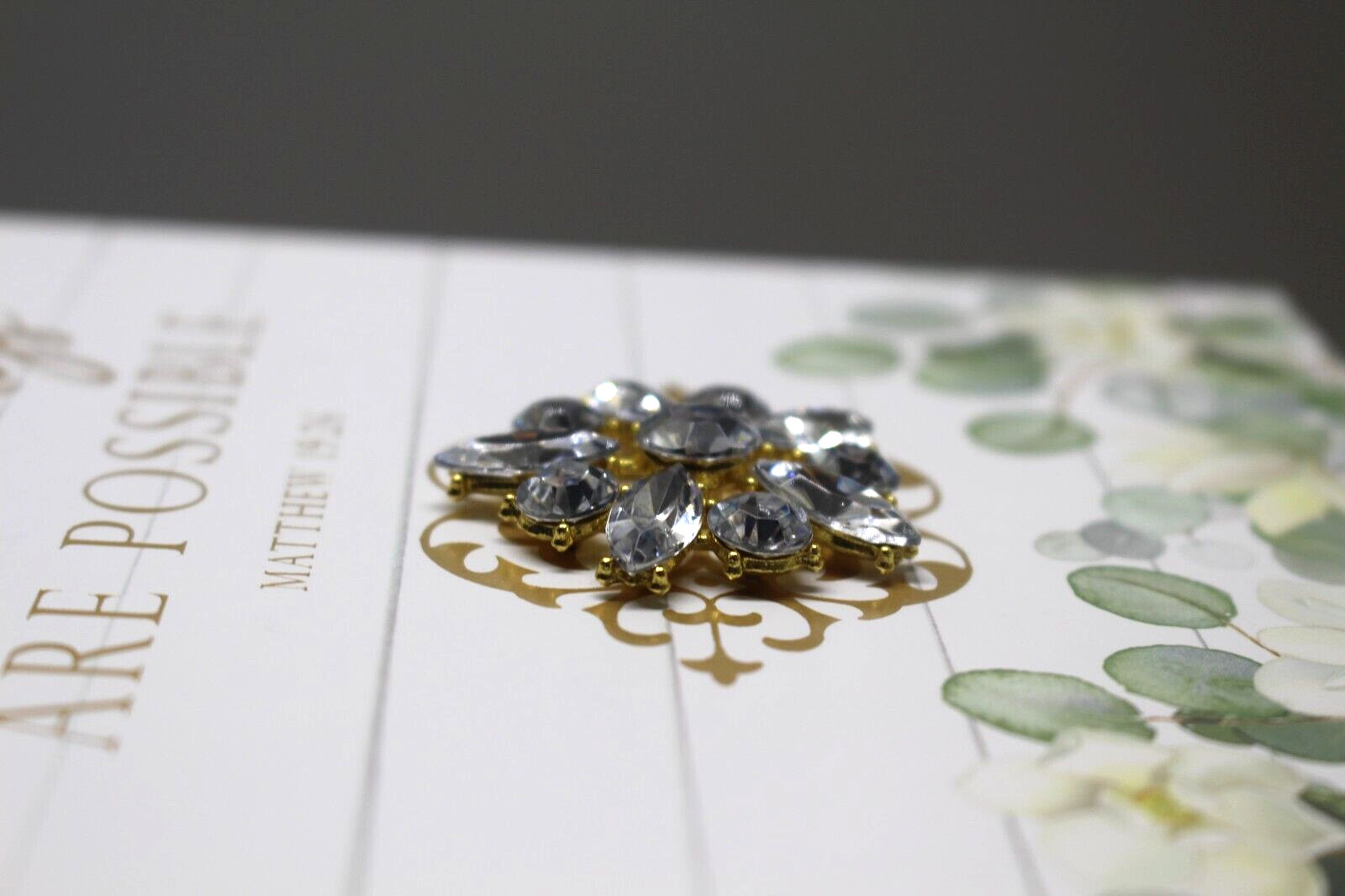 Punch Studio Brooch Journal Gold Foil 256 pages Beautiful Brand New