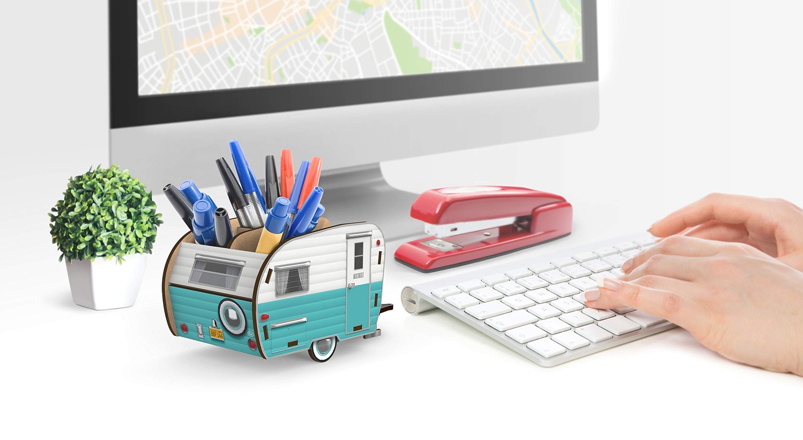 Genuine Fred Happy Camper Vintage Camper Pencil Holder, White And Blue