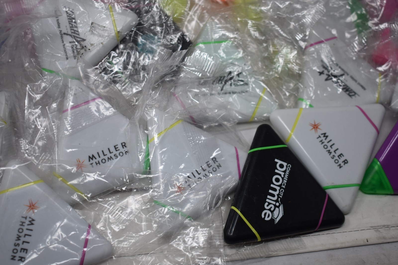 Lot of 60 Various Branded Multi Color Multi Tip Highlighters Flowers Triangles