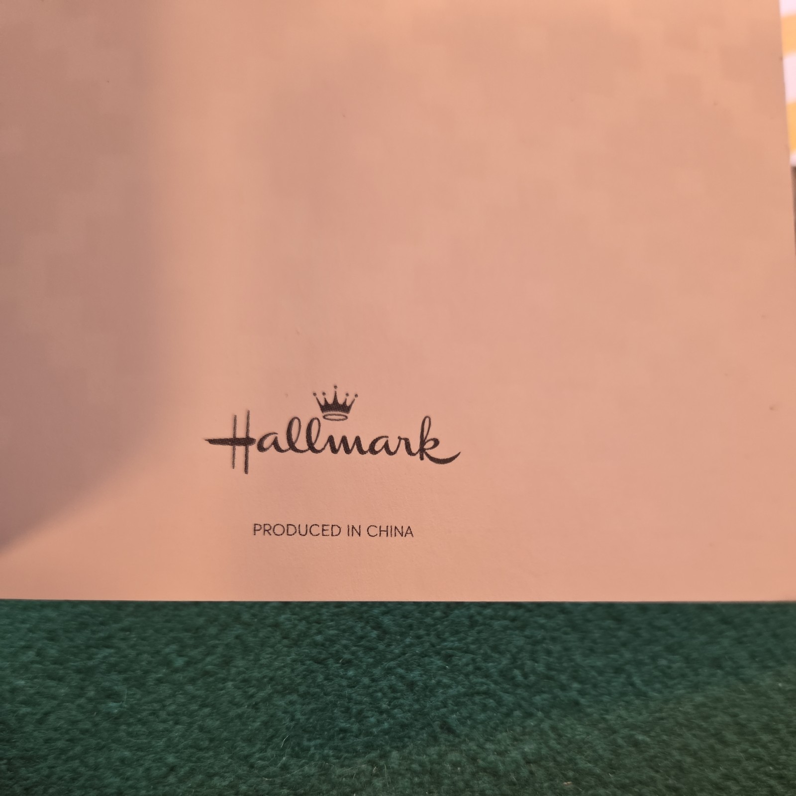 Pre-owned, never used Matching White & Gold 4 × 6.5 Inch Notebooks from Hallmark
