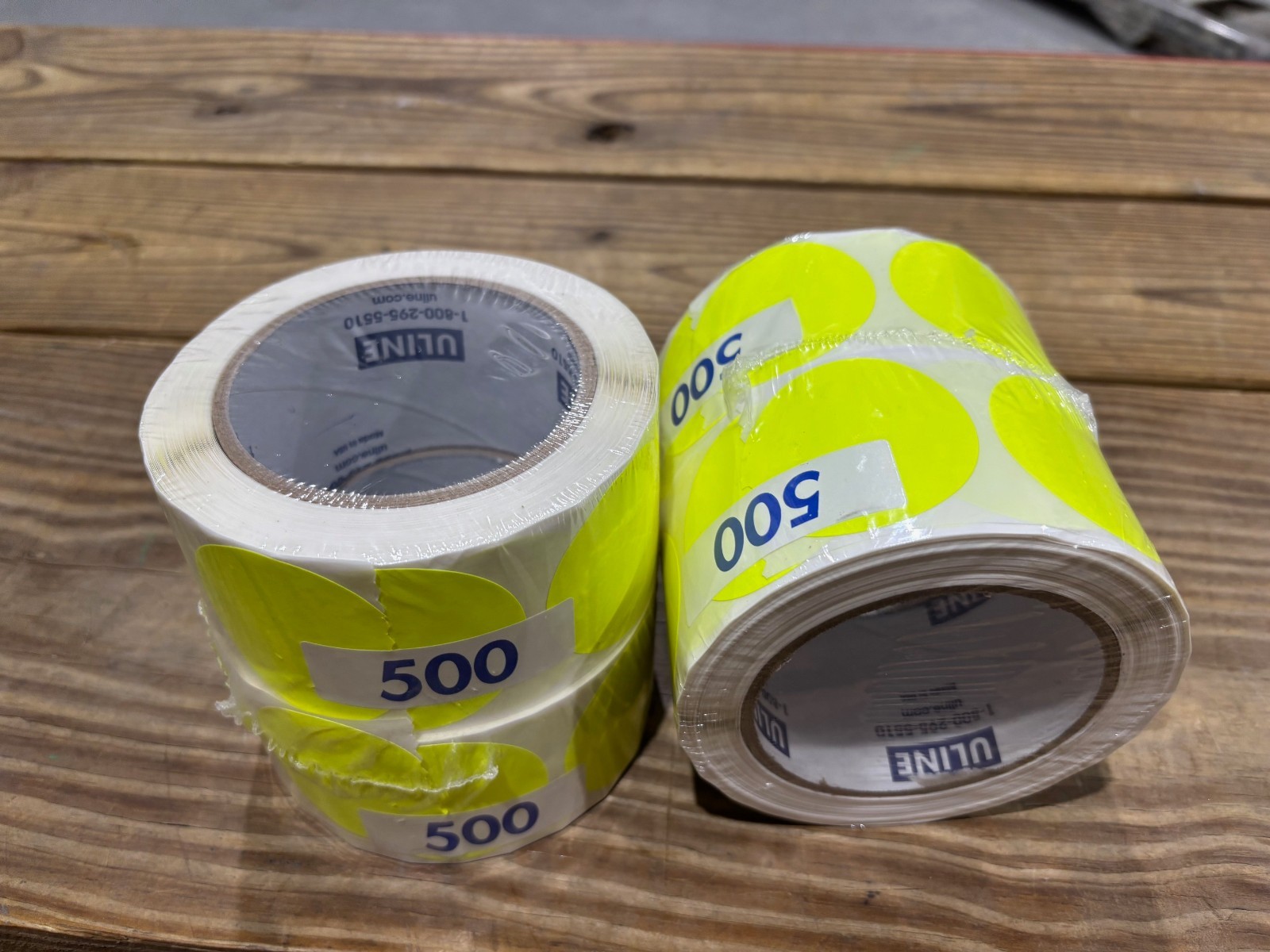 2000 ULINE S-1176Y Circle Labels – Fluorescent Yellow Sticker Dot 2 Inch – Roll