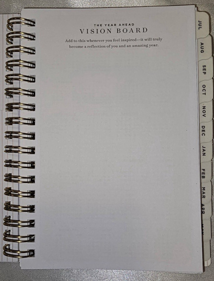 2026-2027 Blue Sky Day Designer Boutique Academic W&M Planner (4″ x 6″)