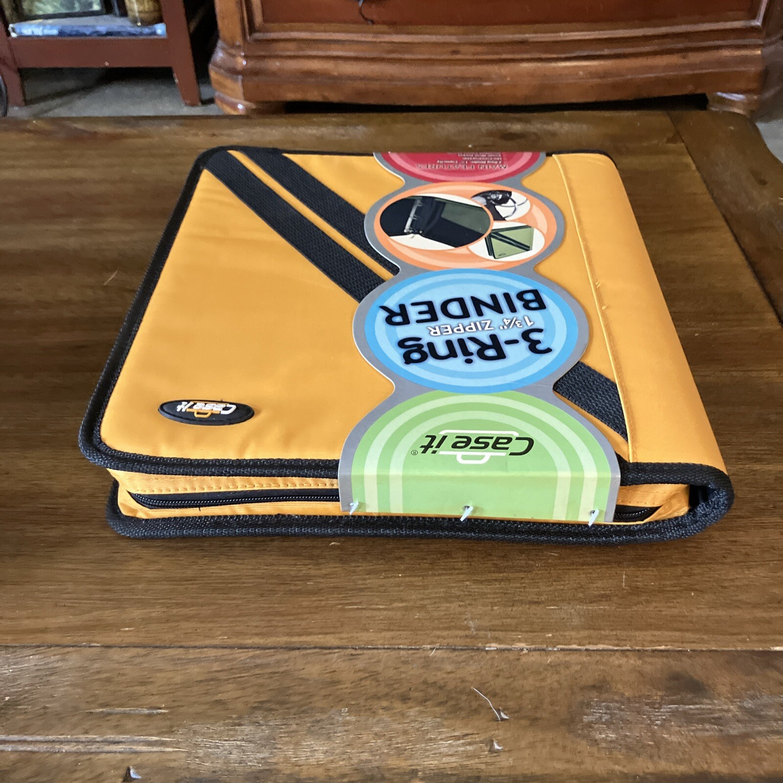 Case It 3 Ring Binder 2″ Capacity D-100 Brand New 2004