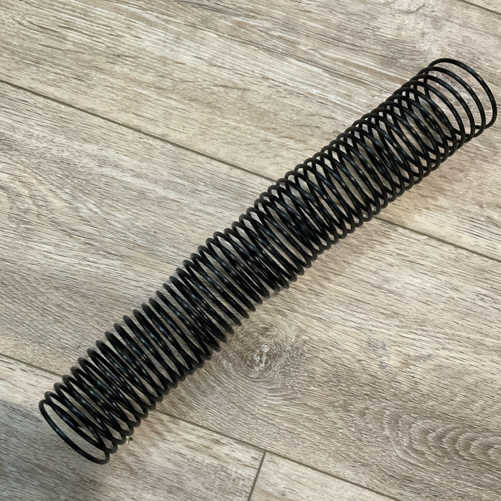 Plastic Coil Binding Spines 50mm 4:1 Pitch 48 Loops Black 18 Pack