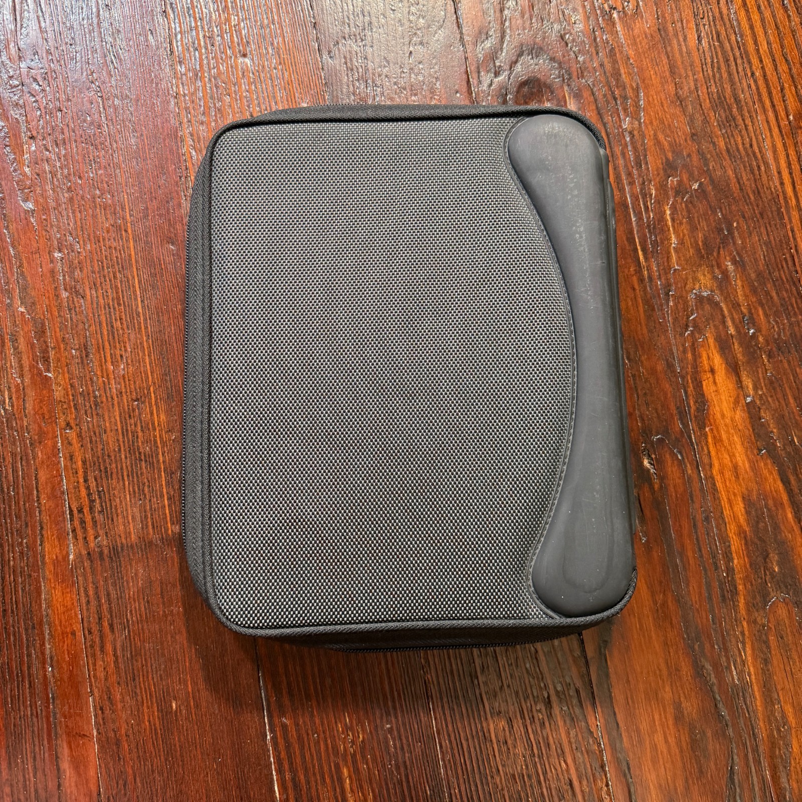 Dayrunner Planner 3 Ring 8×10 Black Zip Around Pockets Organizer Y2K