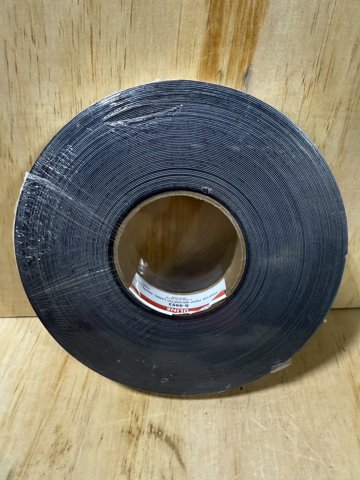 Uline S-9953 Magnetic Label Roll Perforated – 1″x4″x100′, 300/per roll NEW