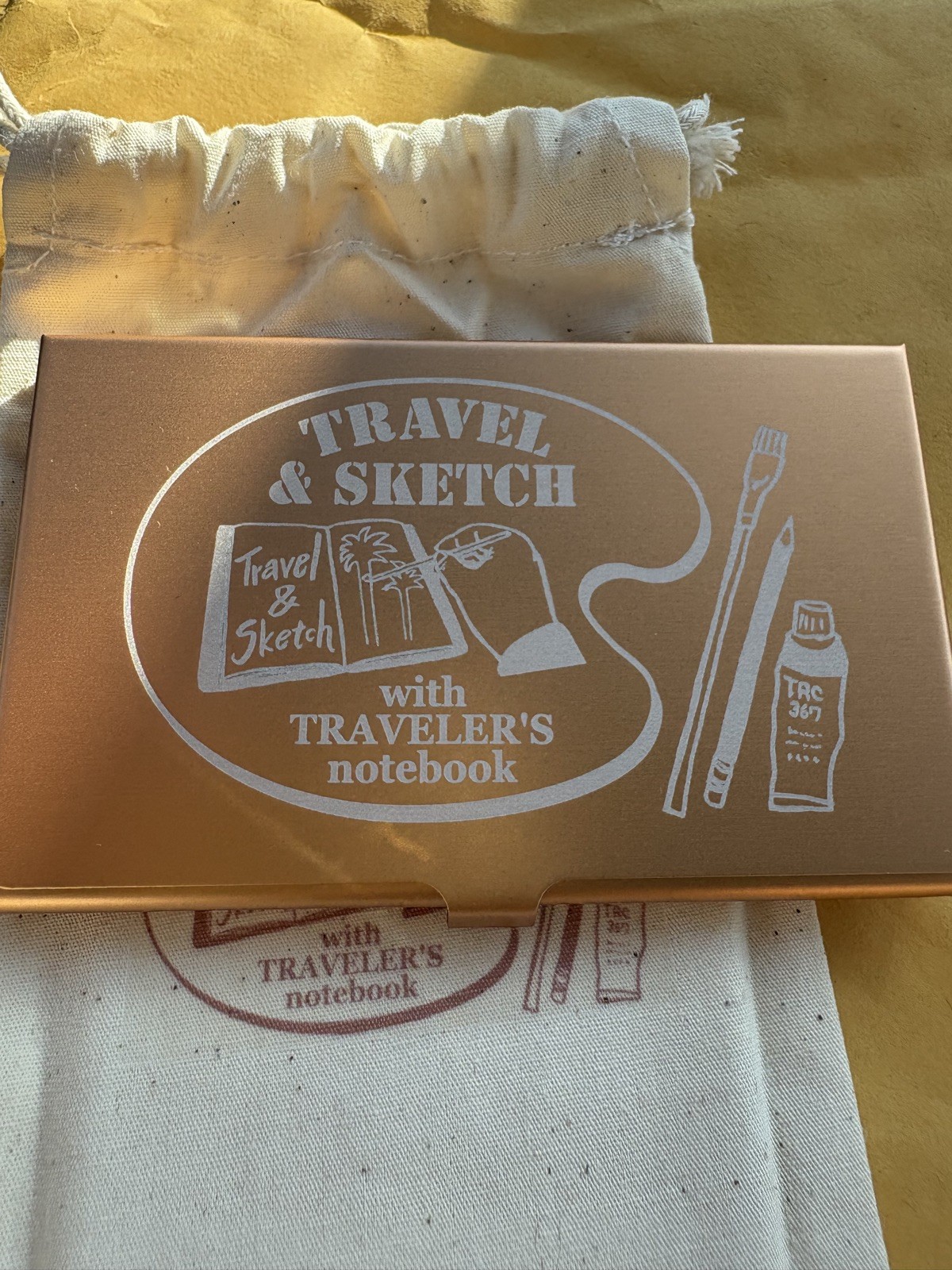 Traveler’s Company USA x Art Toolkit TRAVEL & SKETCH Pocket Palette